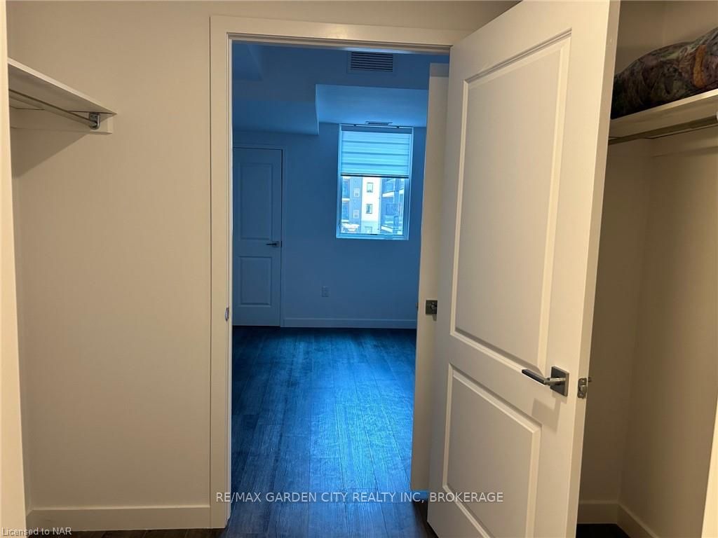 7549b Kalar Road 213 Property Photo 14