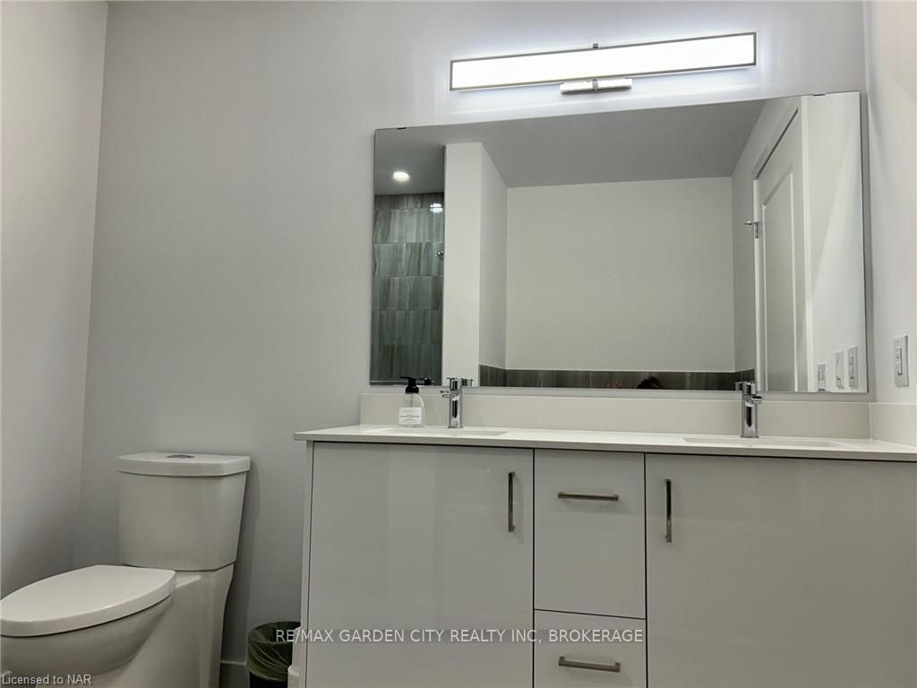7549b Kalar Road 213 Property Photo 18