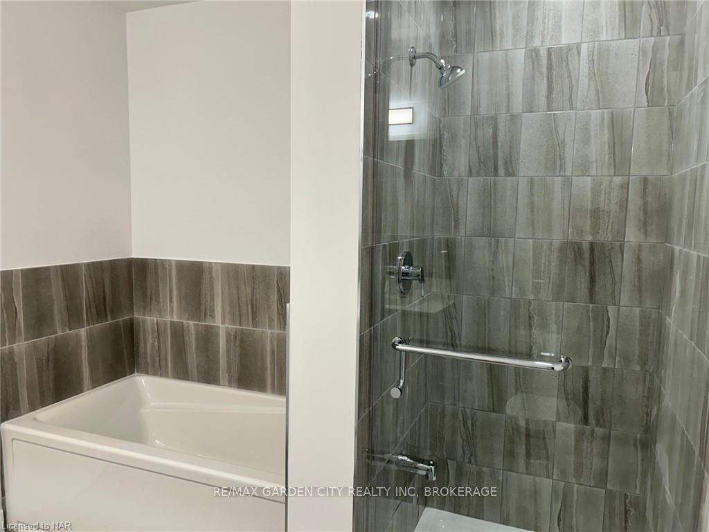 7549b Kalar Road 213 Property Photo 22