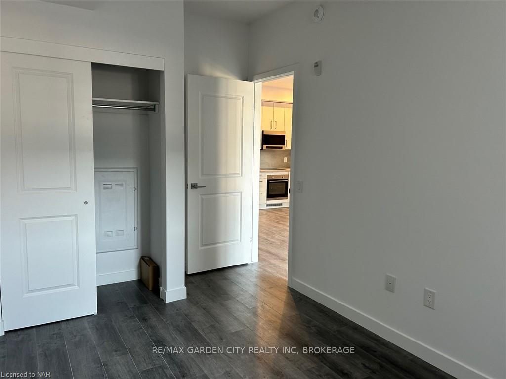 7549b Kalar Road 213 Property Photo 25