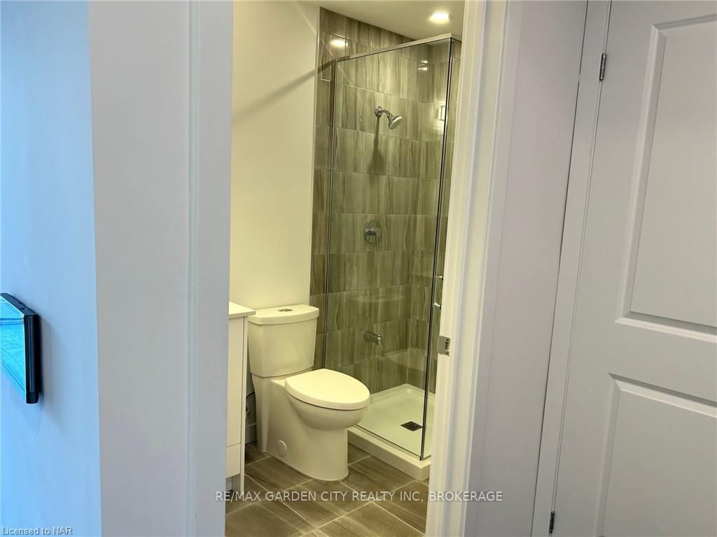 7549b Kalar Road 213 Property Photo 29