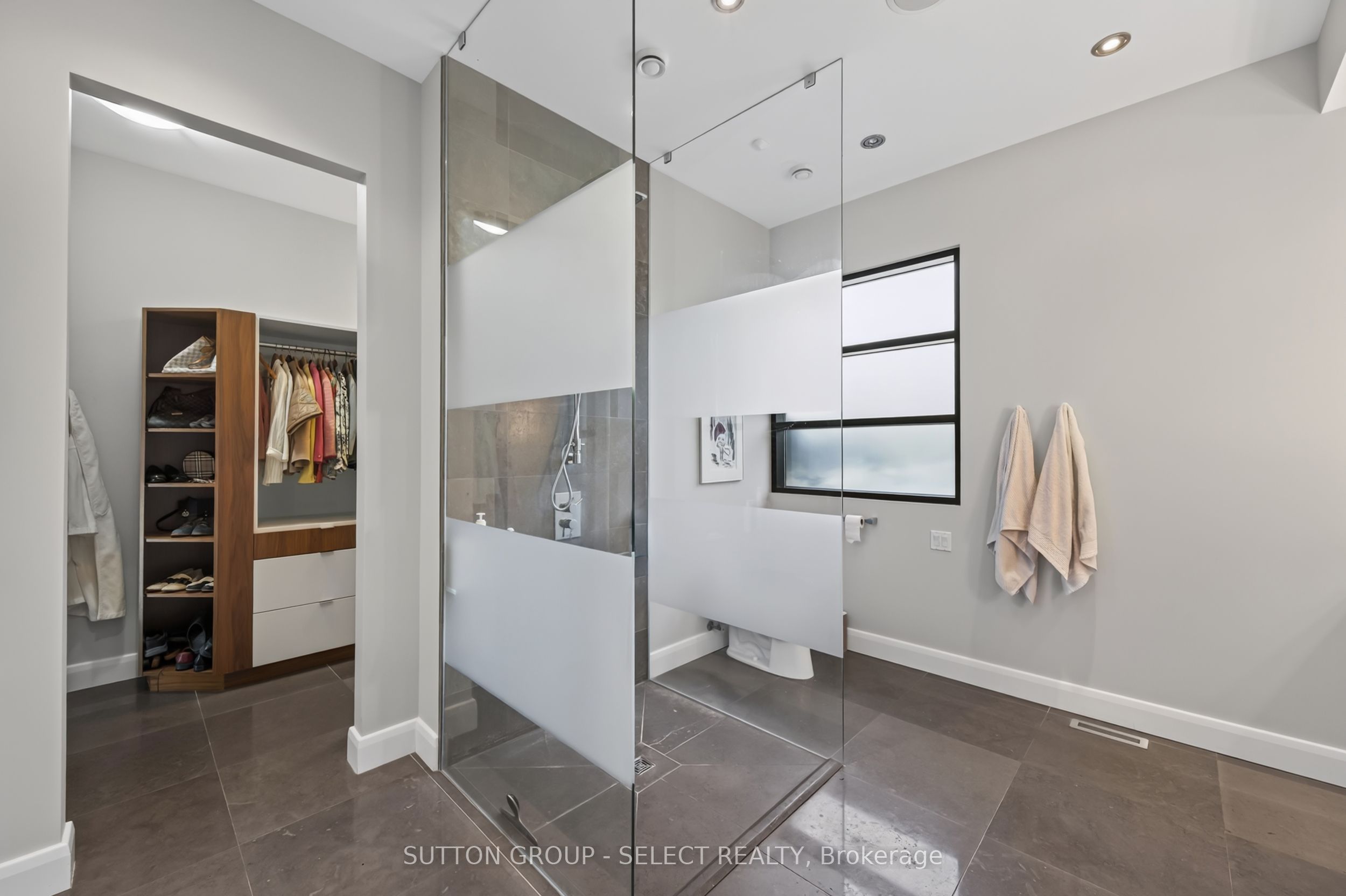 756 Riverside Drive 6 Property Photo 25