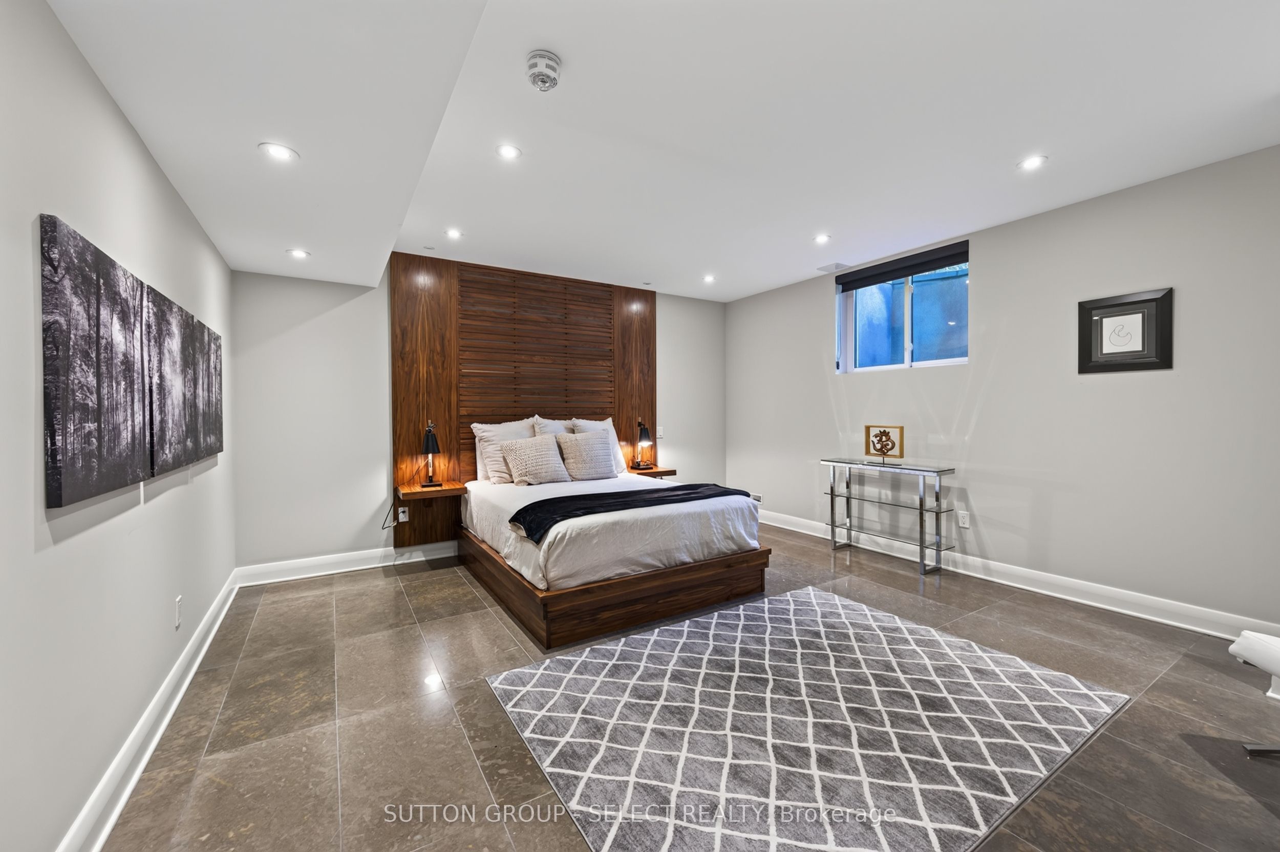 756 Riverside Drive 6 Property Photo 30