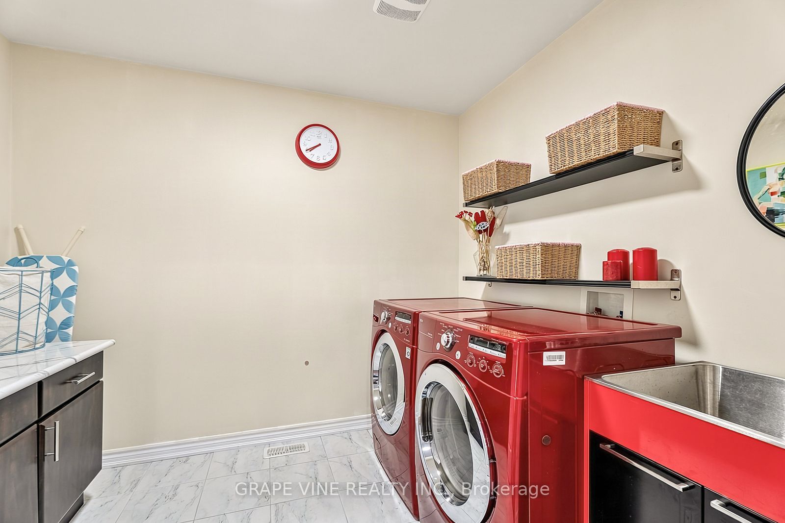 2784 Grand Vista Circle Property Photo 31