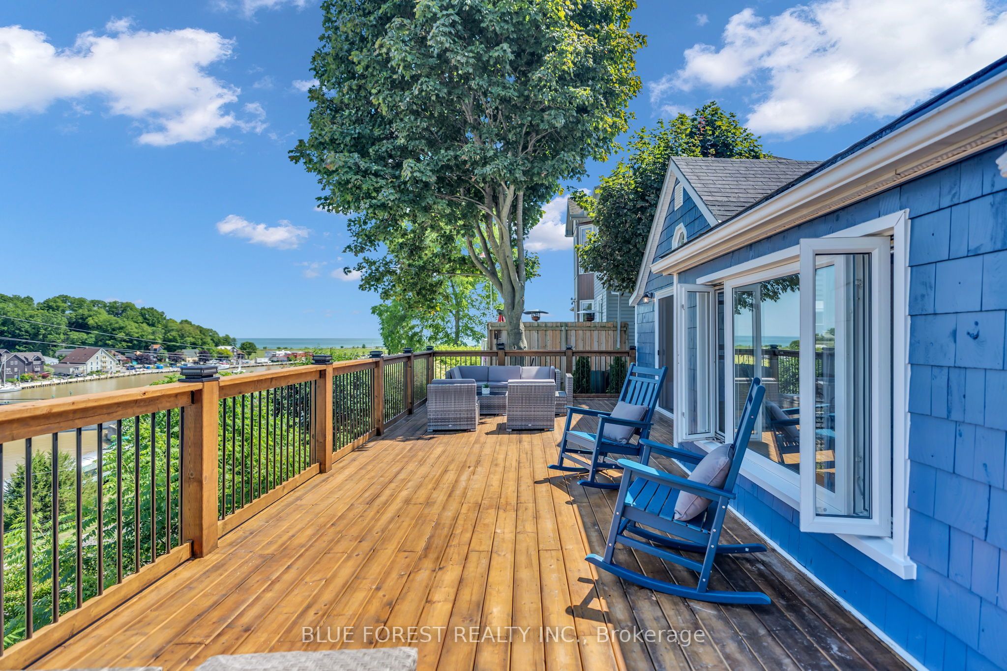 213 William Street Property Photo 1
