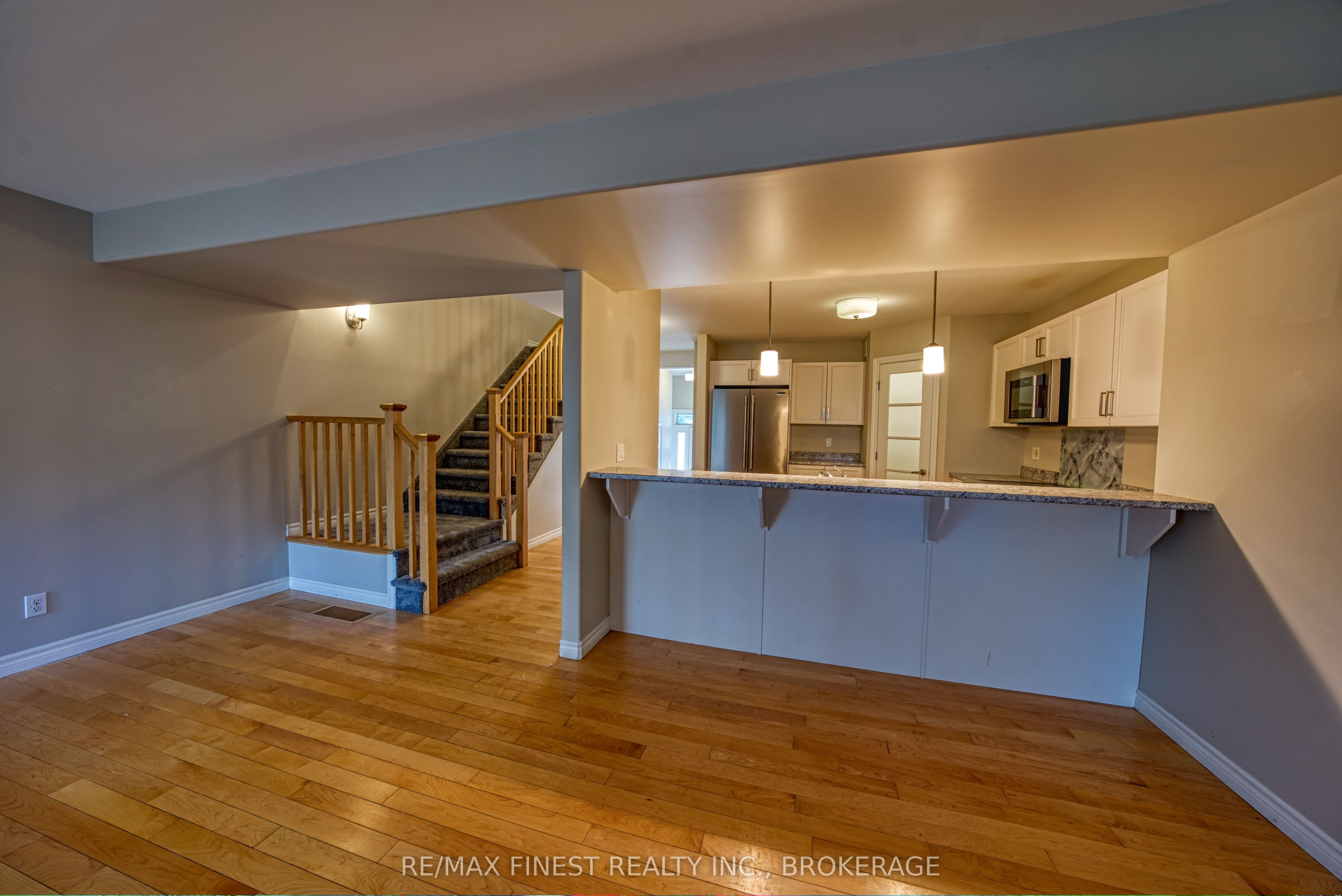 1010 Rosanna Avenue Property Photo 13
