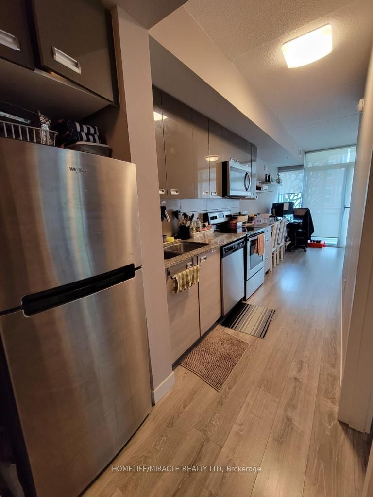 250 Albert Street 207 Property Photo 1