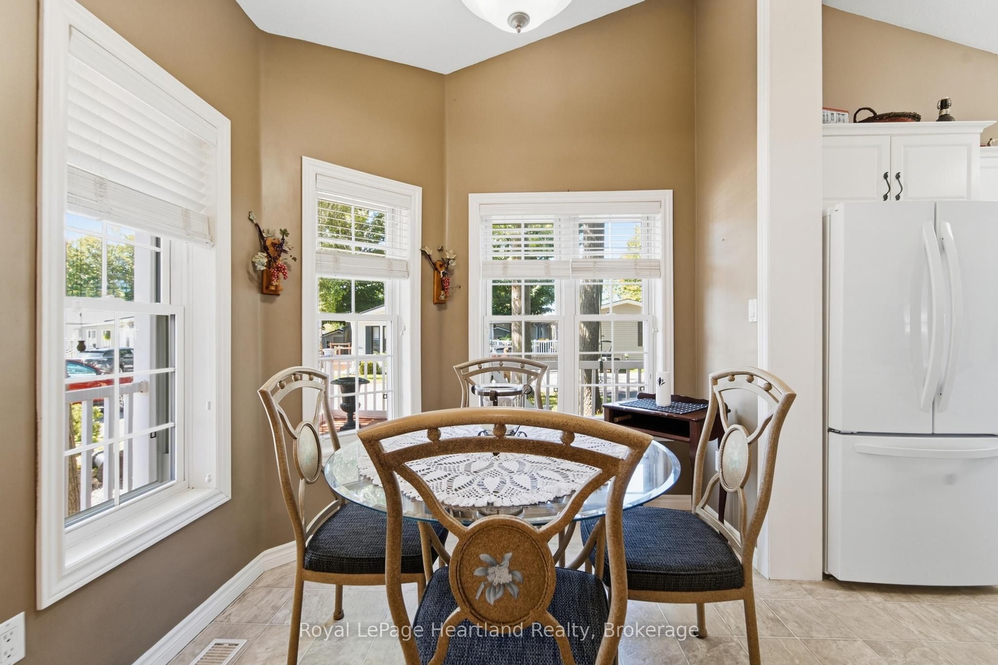 68 Cherokee Lane Property Photo 13