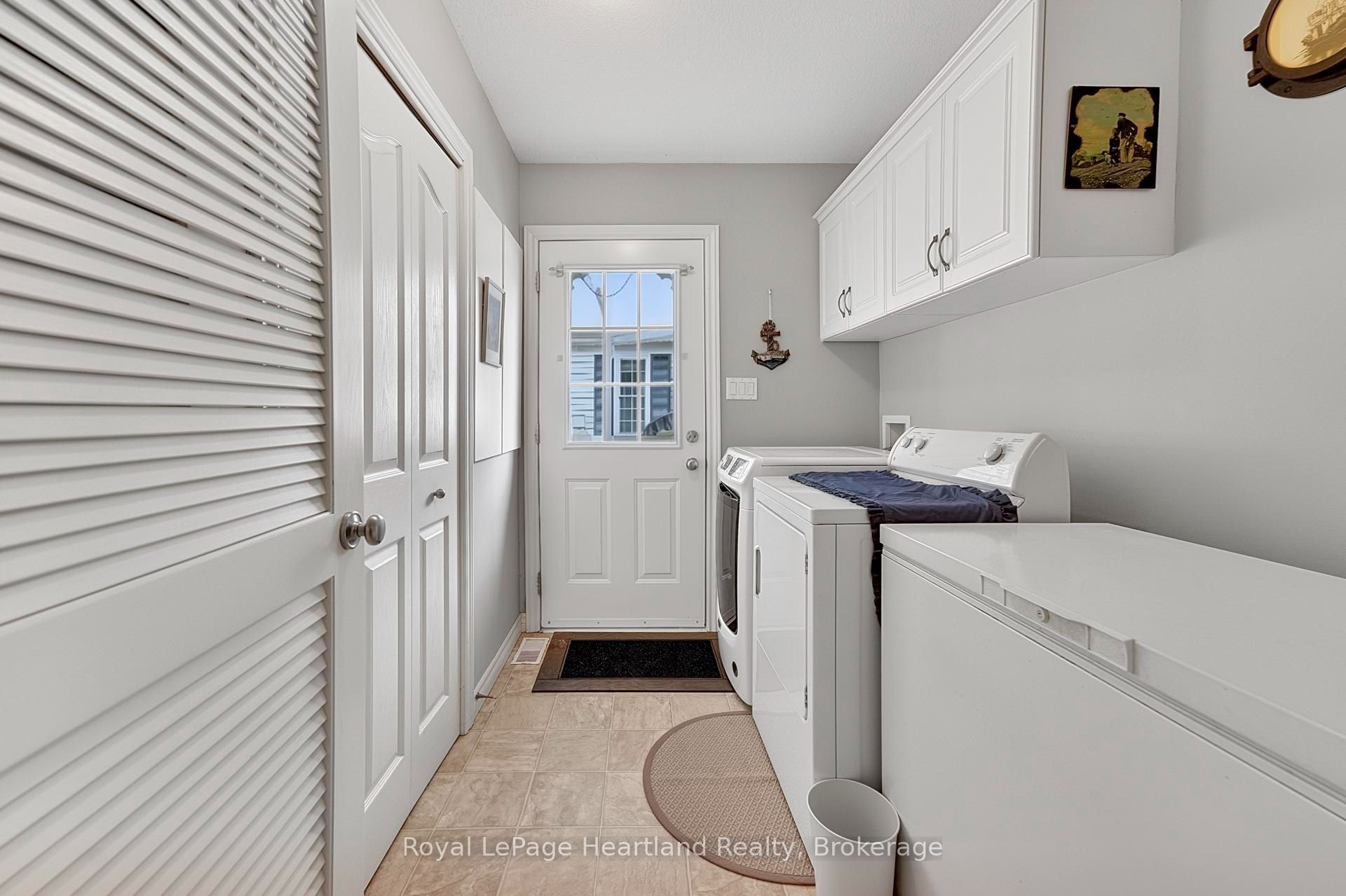 68 Cherokee Lane Property Photo 14