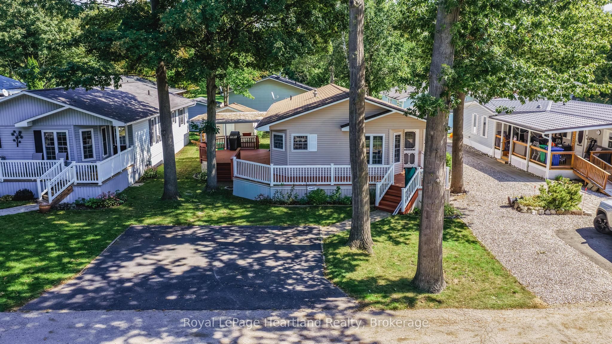 68 Cherokee Lane Property Photo 22