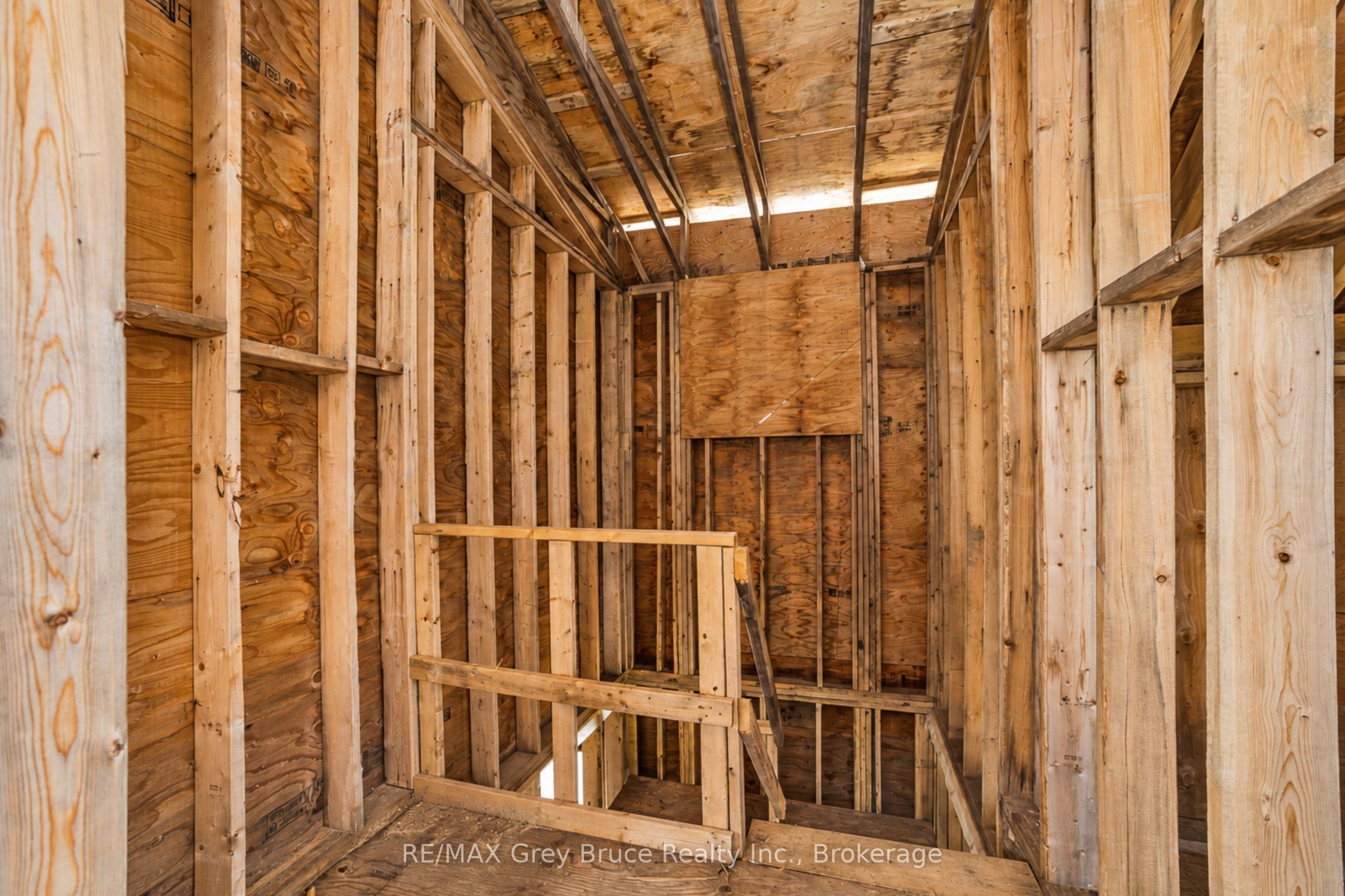 158 Wilson Drive Property Photo 12