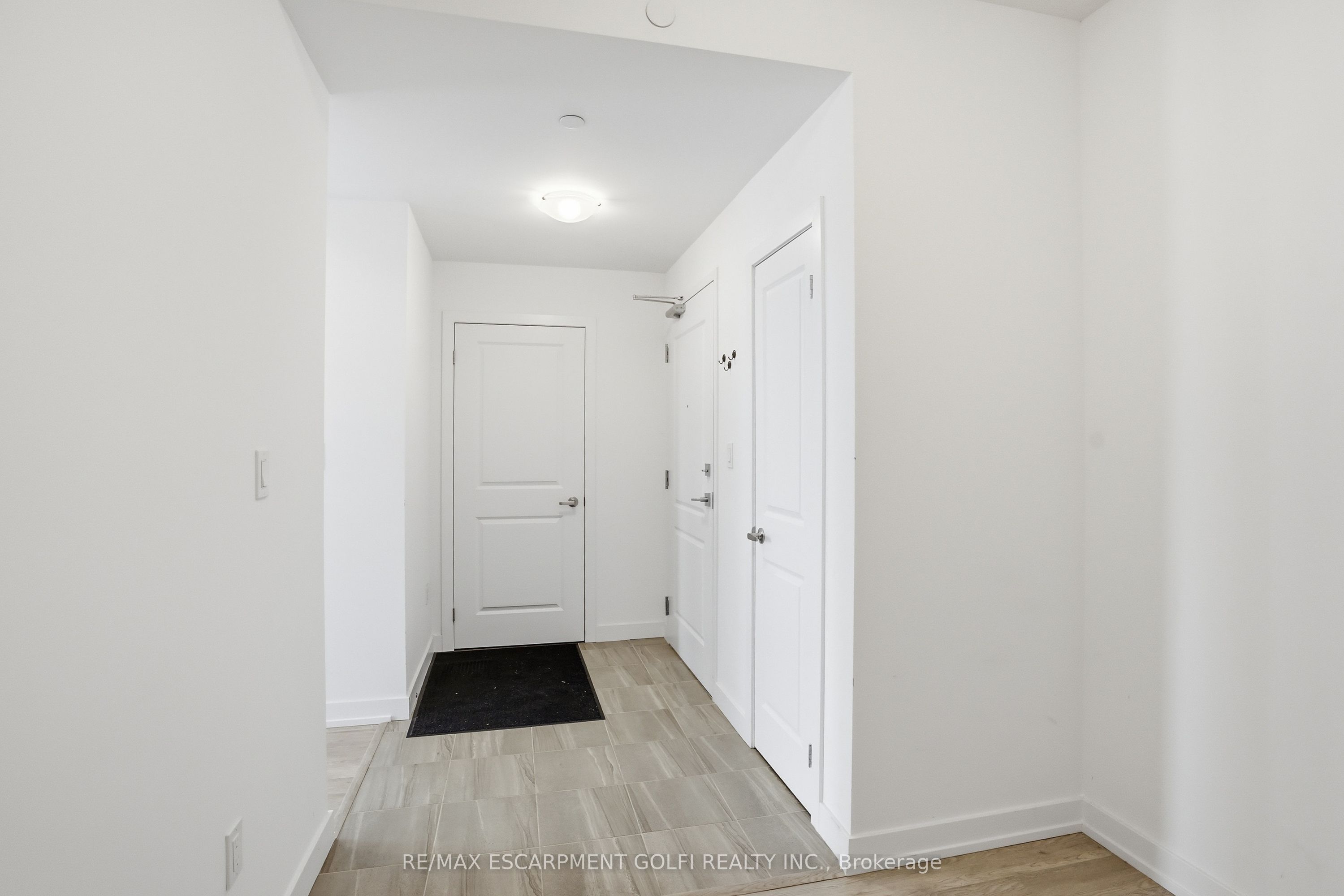 460 Dundas Street E 1008 Property Photo 7