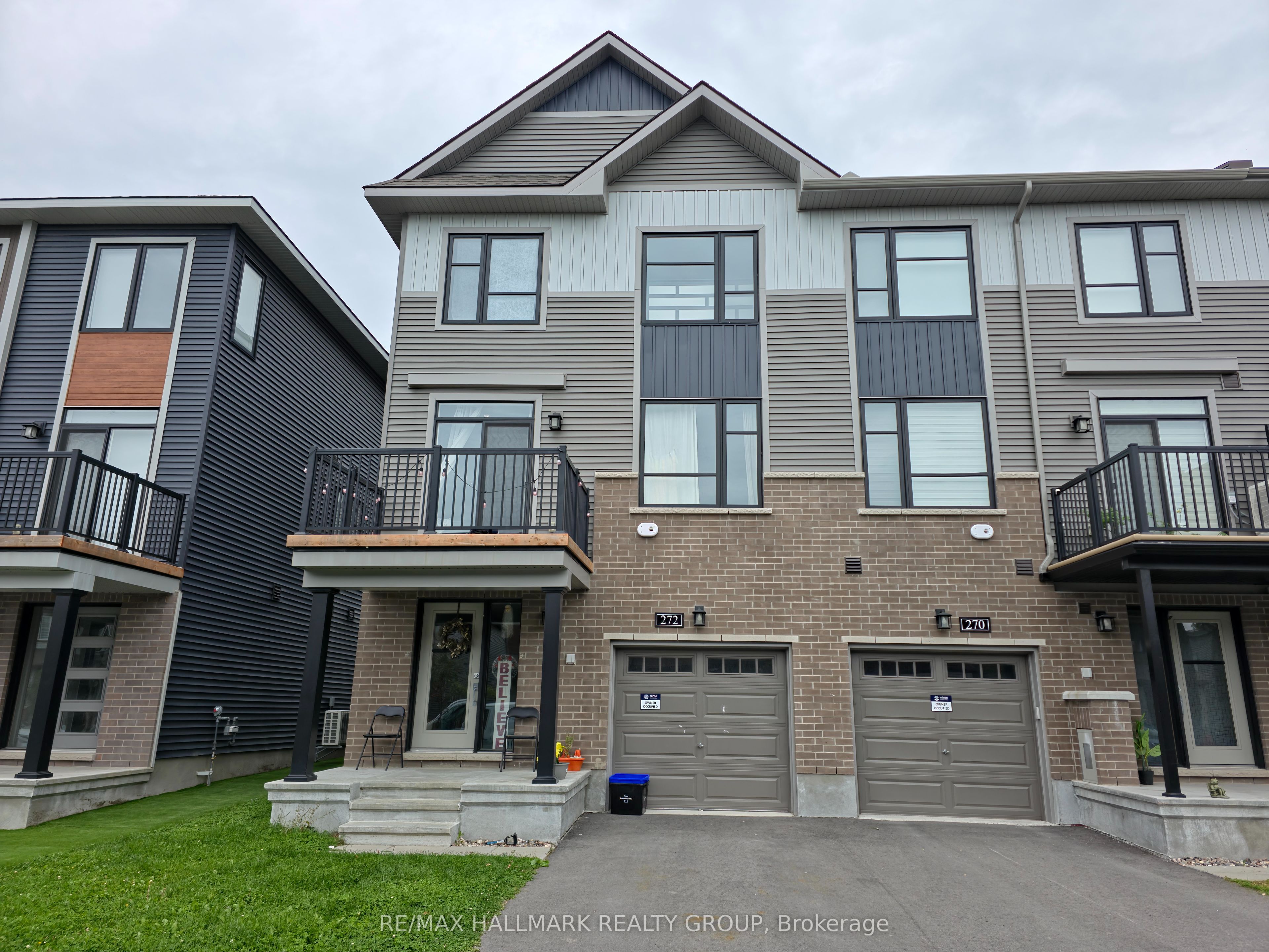 272 Elsie Macgill Walk