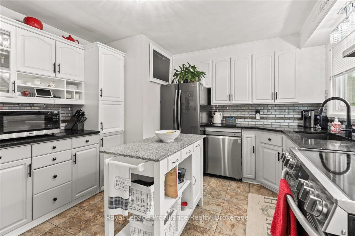 23 Alfred Drive Property Photo 2