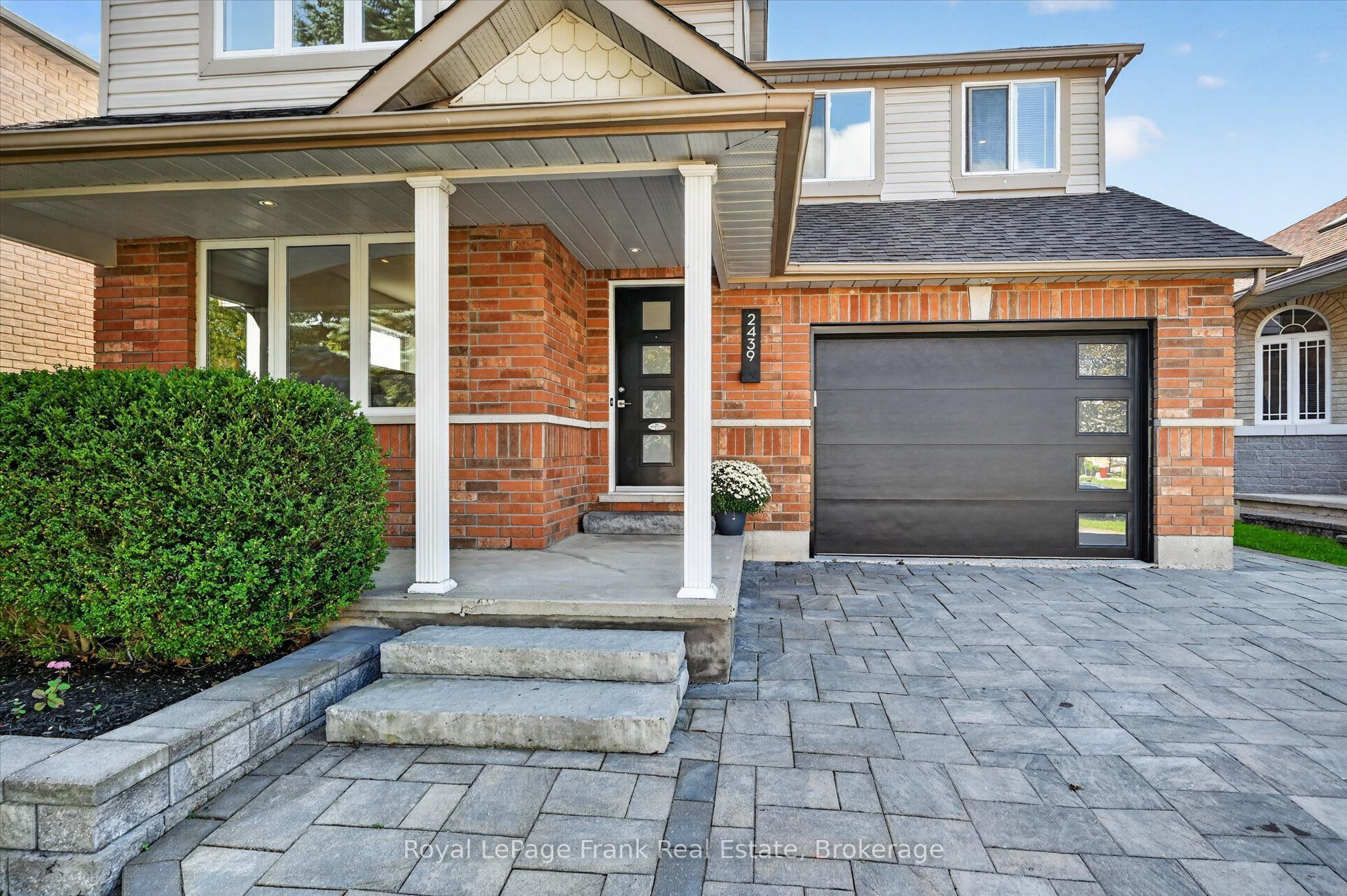 2439 Denure Drive Property Photo 2
