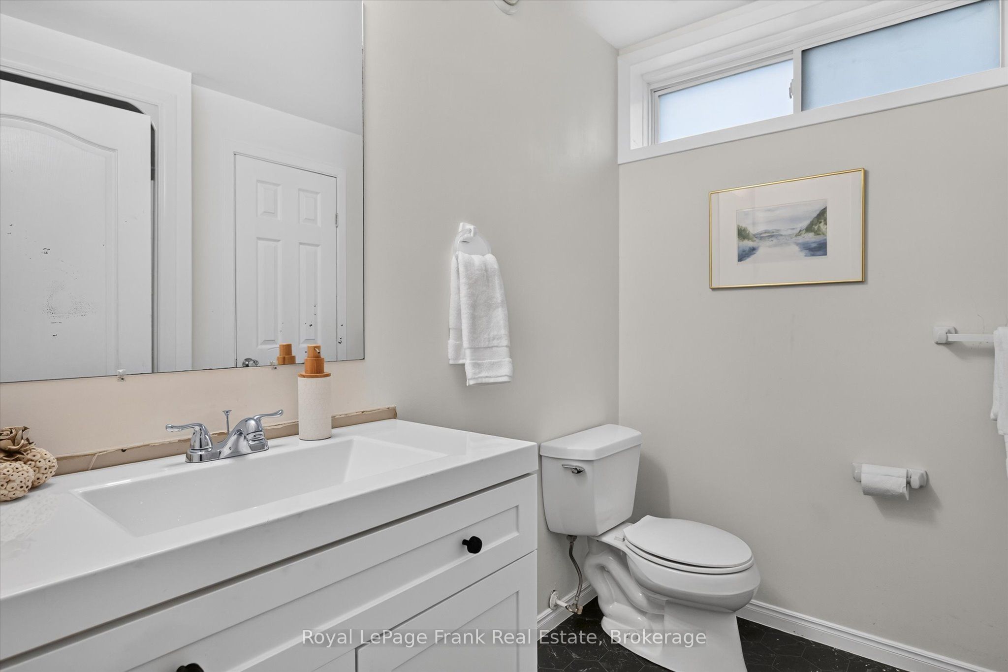 2439 Denure Drive Property Photo 31