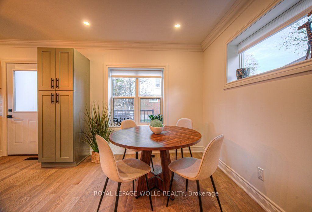 30 Dunbar Road S Property Photo 13