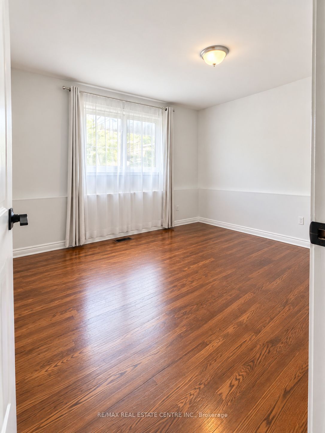 46 Wayne Drive Basement Property Photo 6