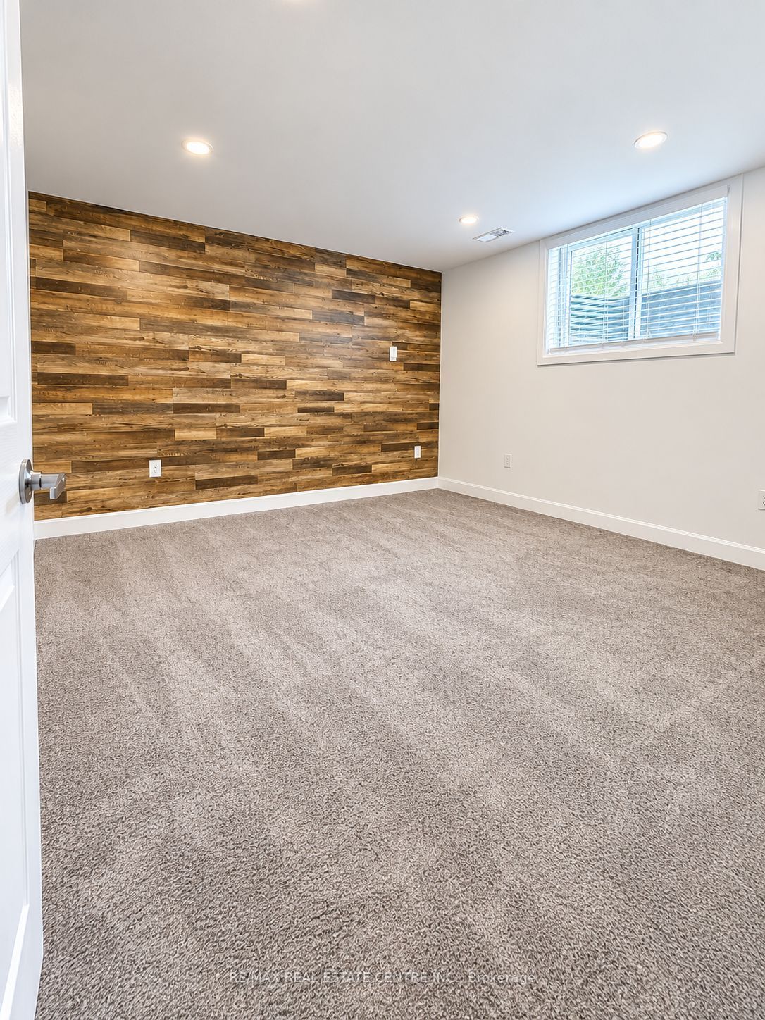 46 Wayne Drive Basement Property Photo 8