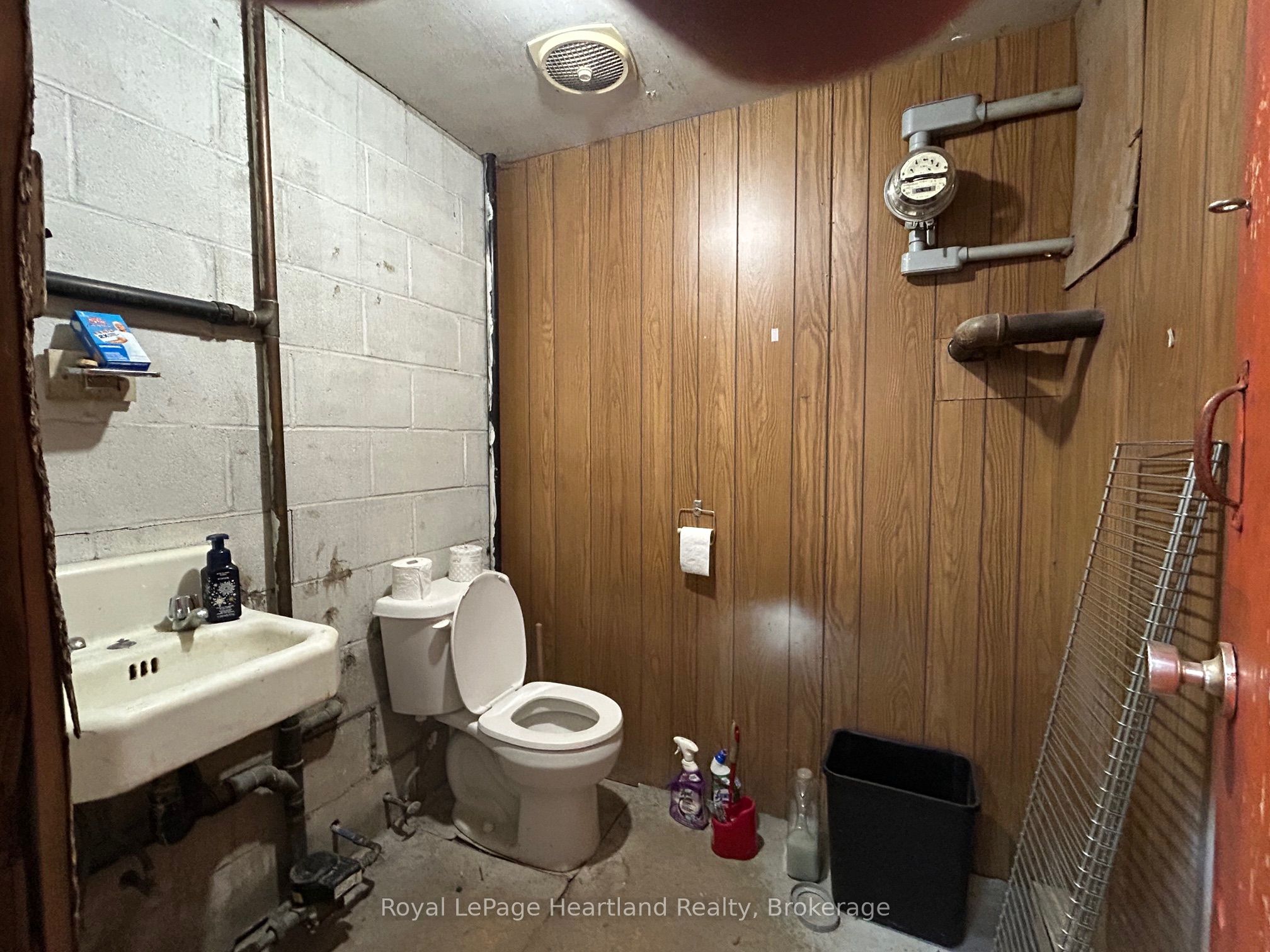 30 Isaac Street Property Photo 6