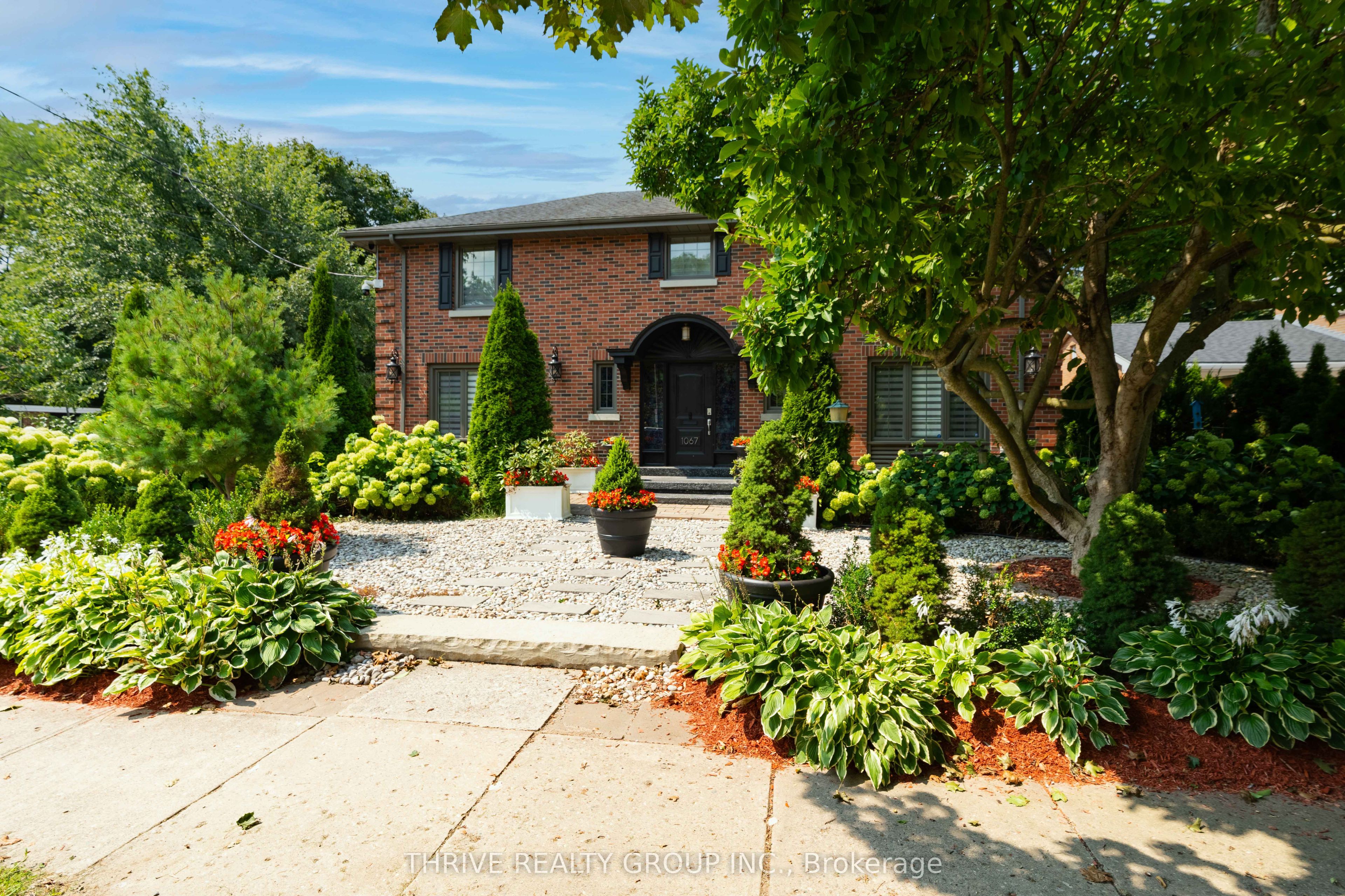 1067 Lombardo Avenue Property Photo 4