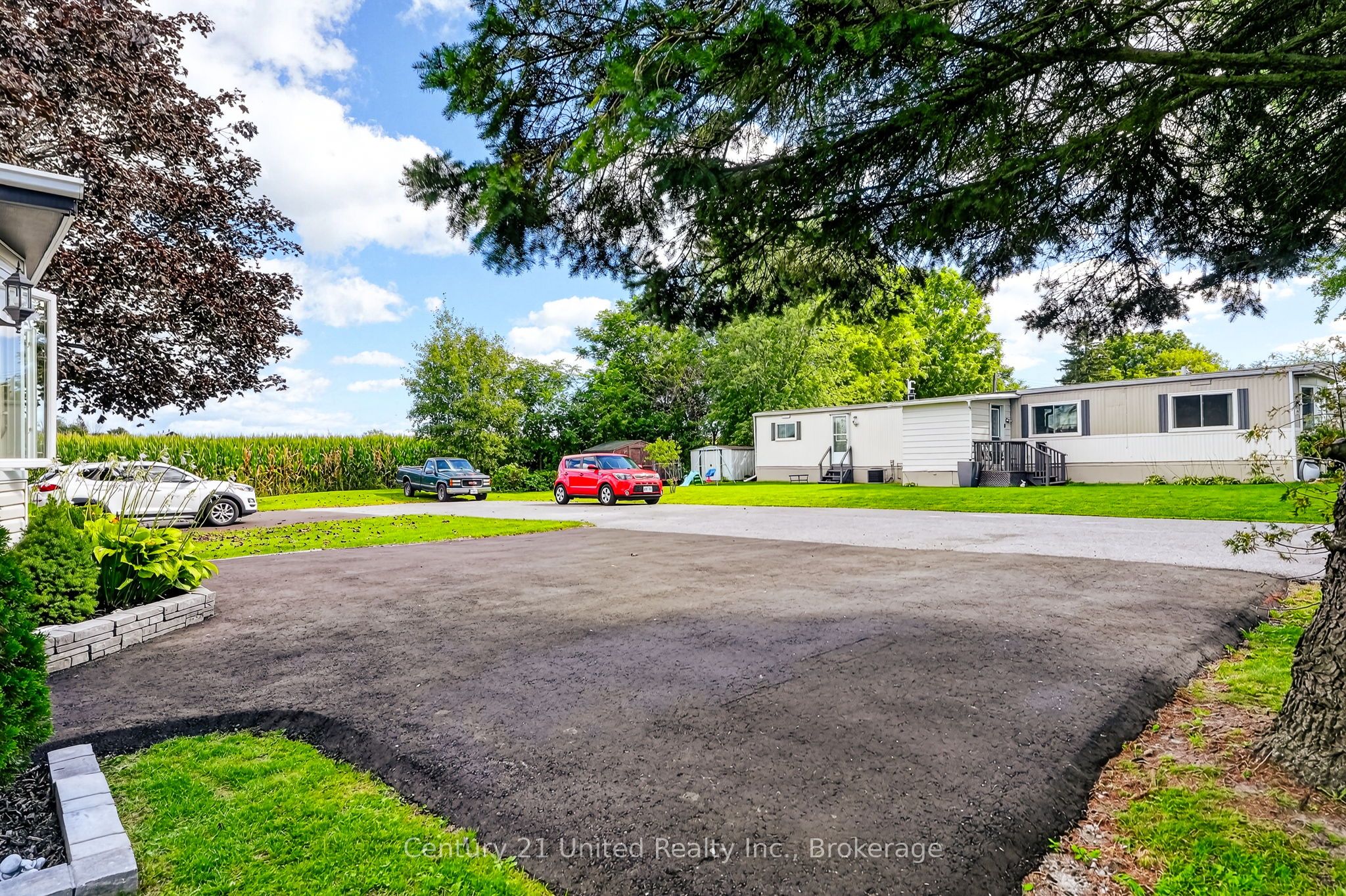 510 Cunningham Crescent Property Photo 13