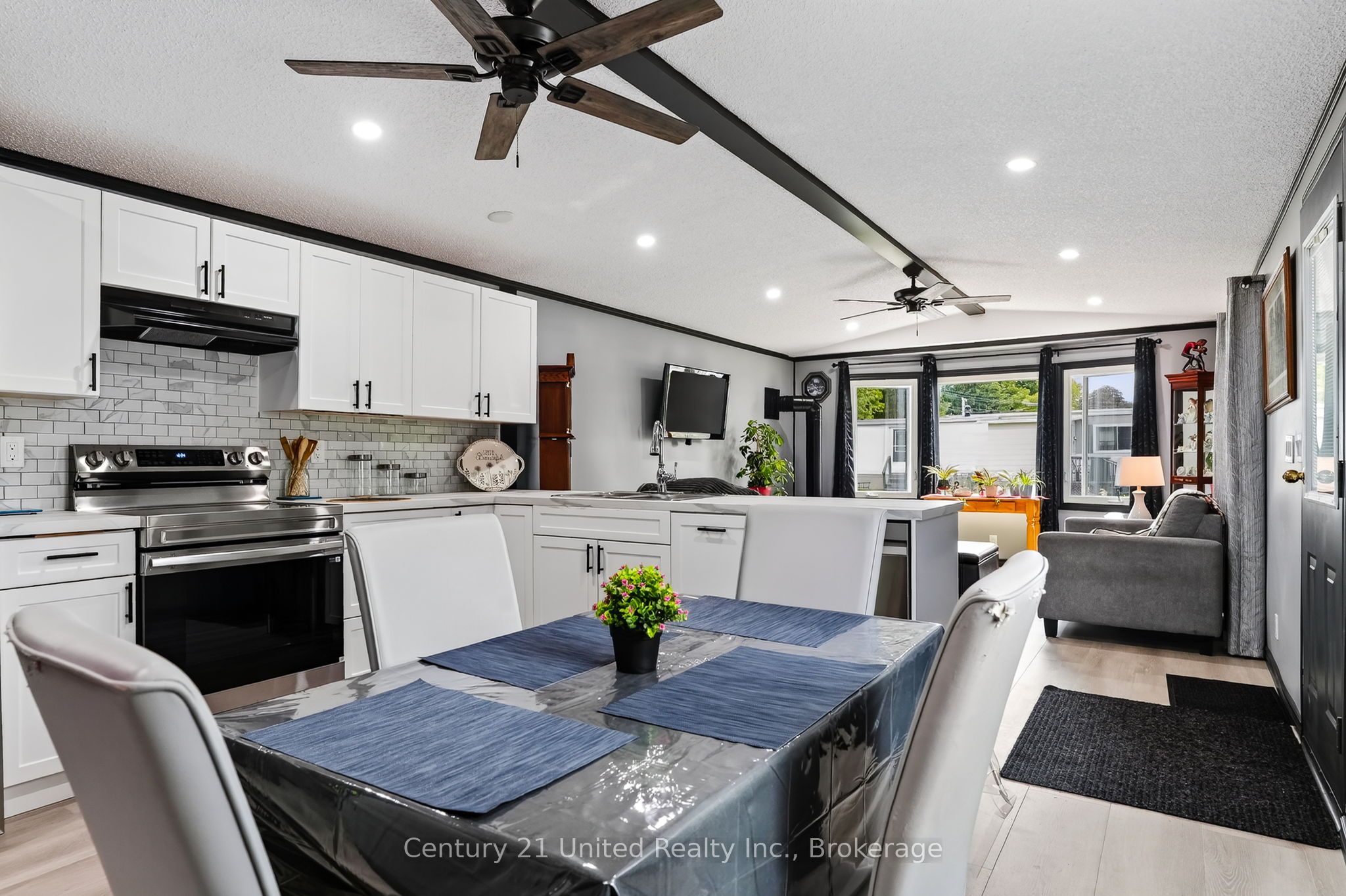 510 Cunningham Crescent Property Photo 21