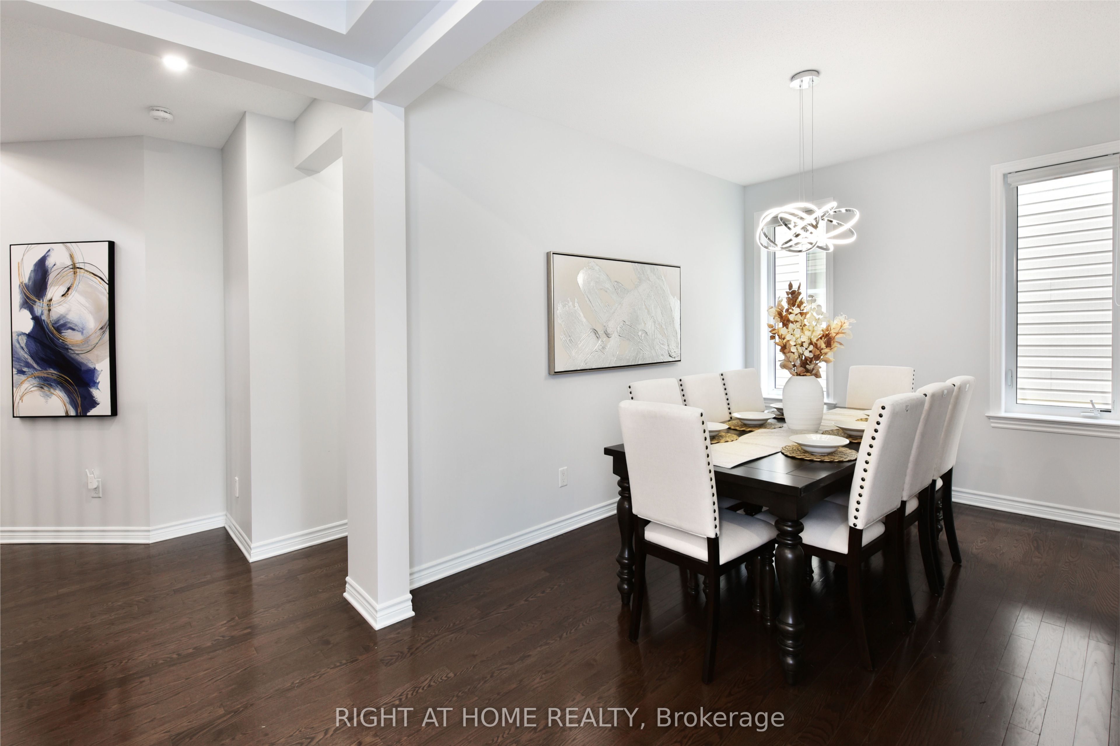504 Breccia Heights Property Photo 7