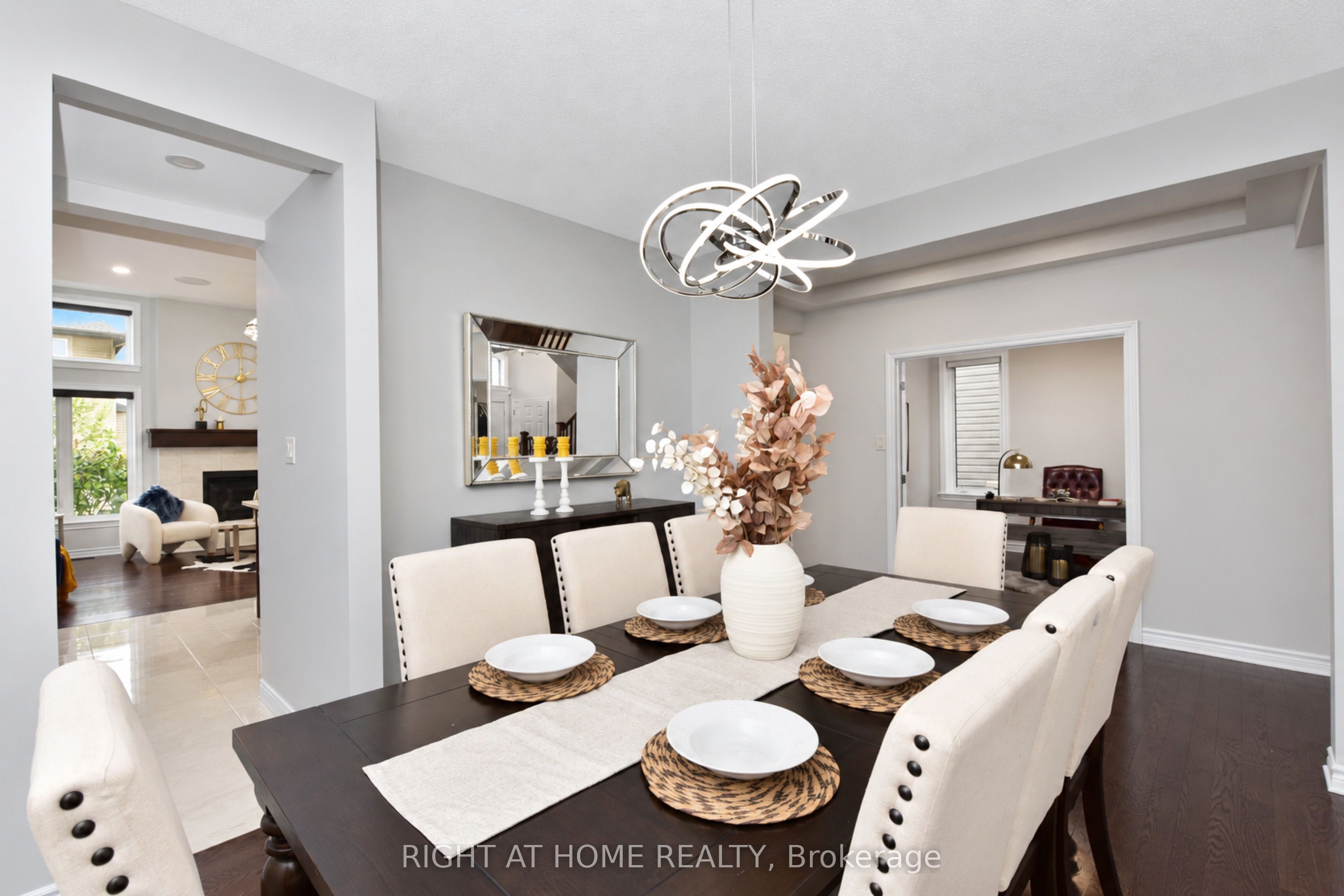 504 Breccia Heights Property Photo 10