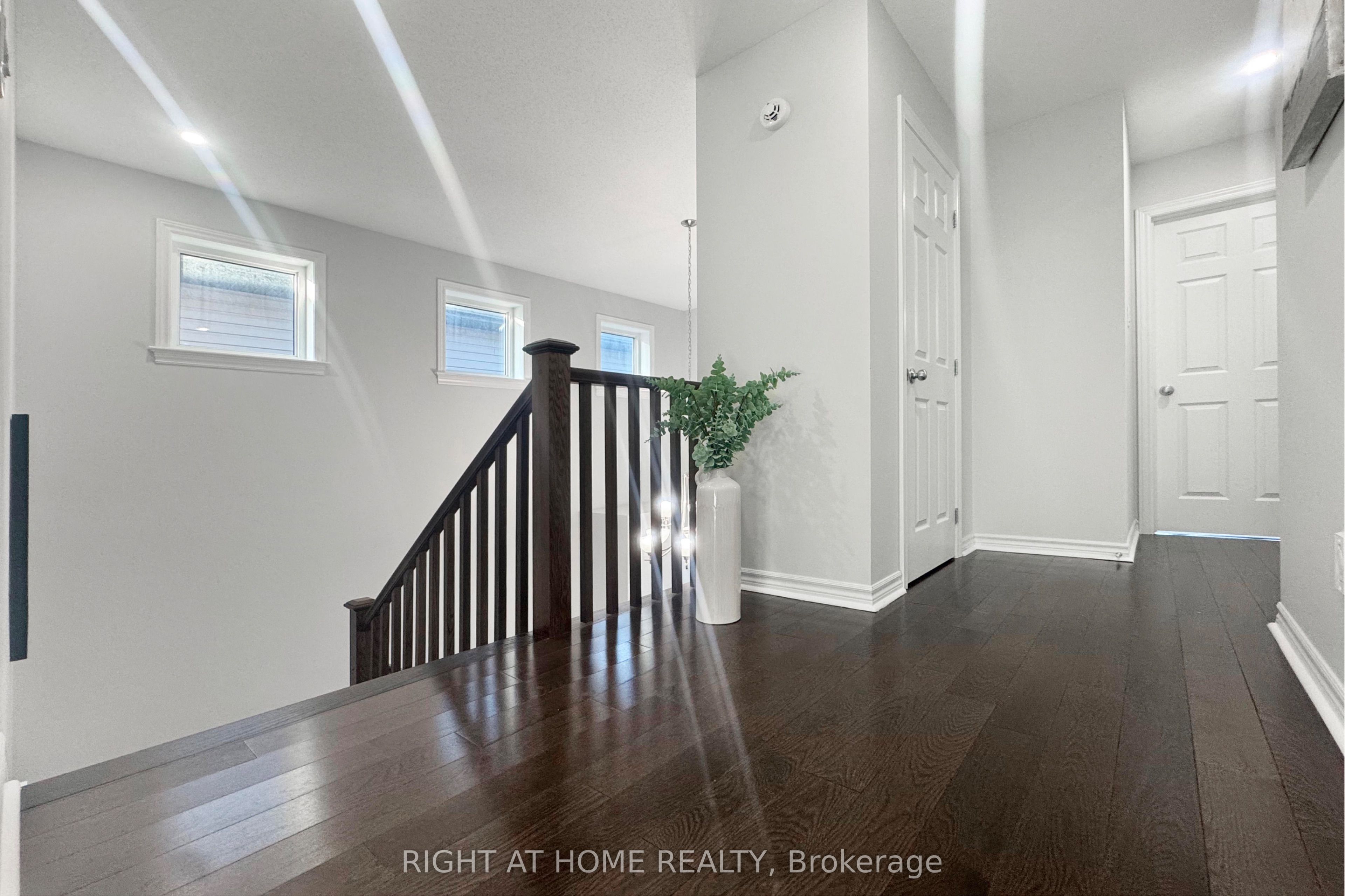 504 Breccia Heights Property Photo 25