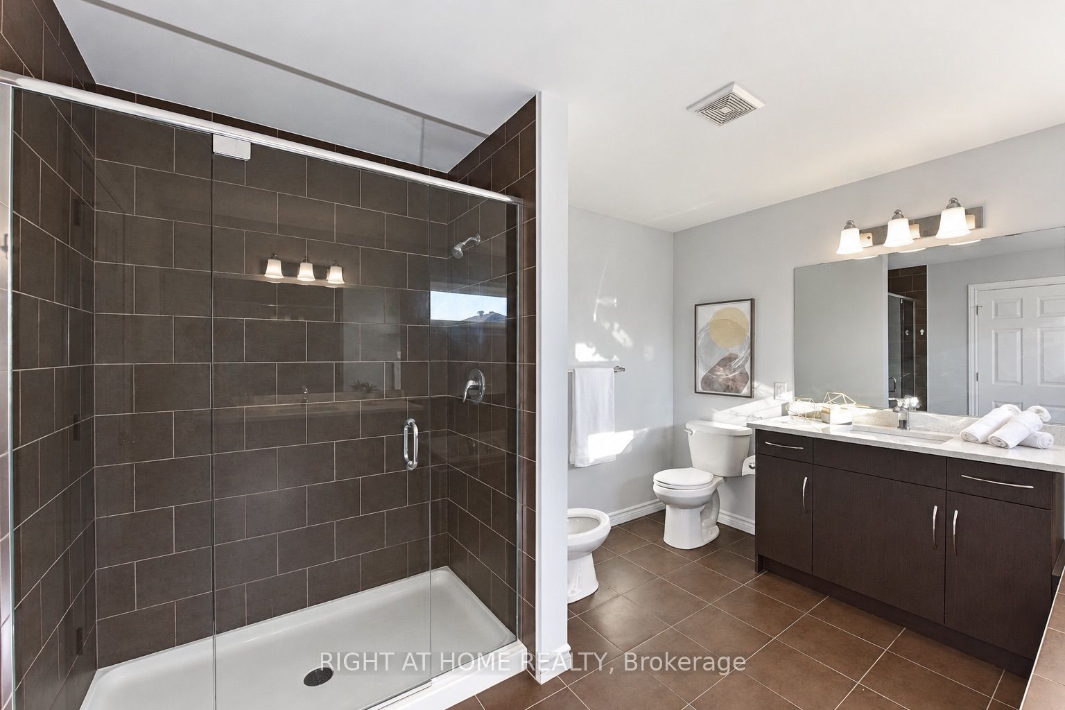 504 Breccia Heights Property Photo 30