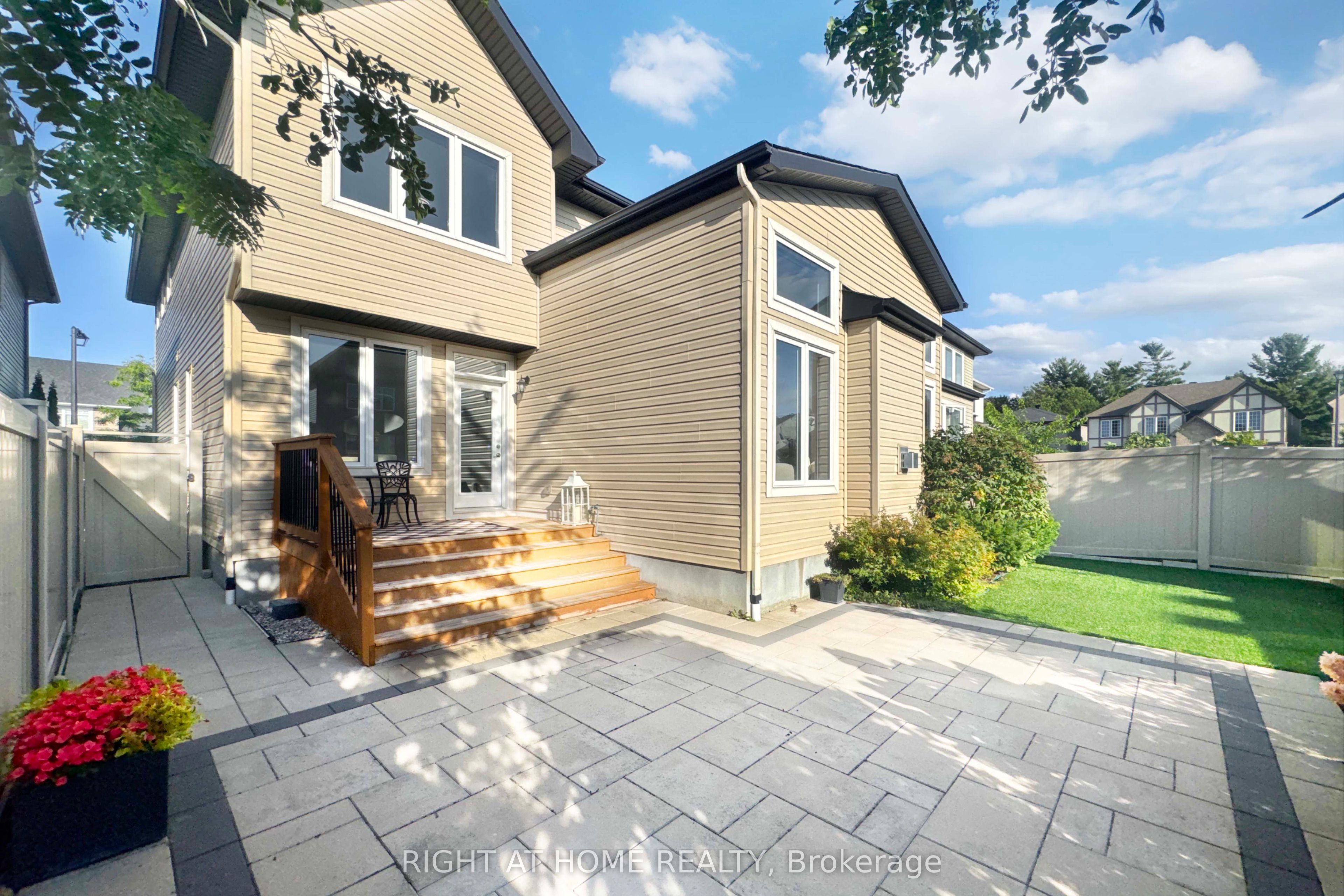 504 Breccia Heights Property Photo 47