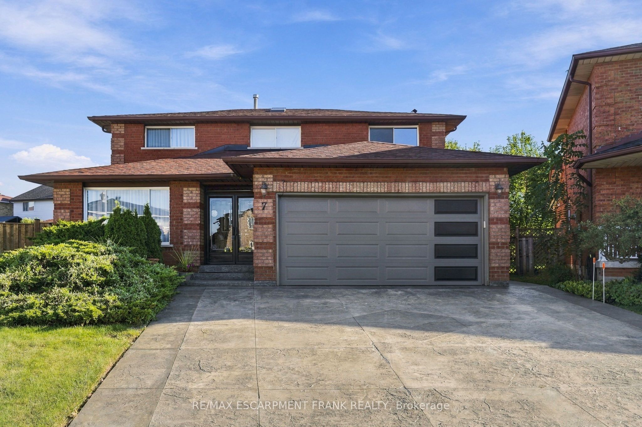 7 Argon Court Property Photo 1