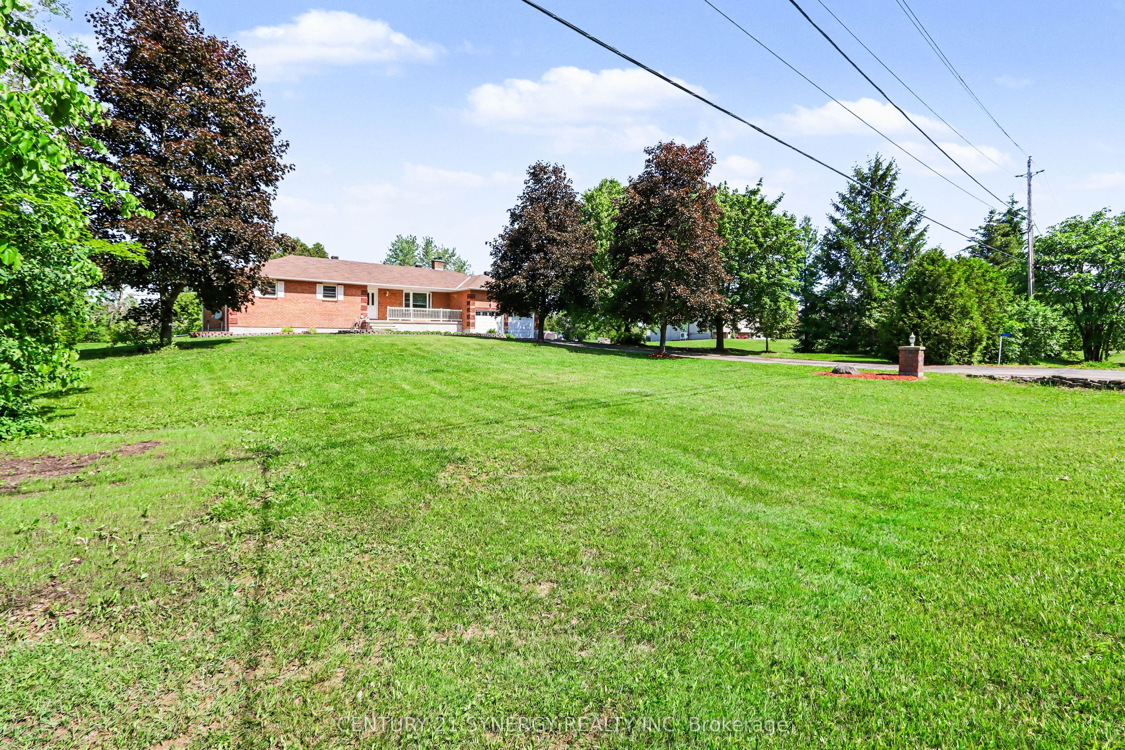870 Kitley Line 3 Road Property Photo 6