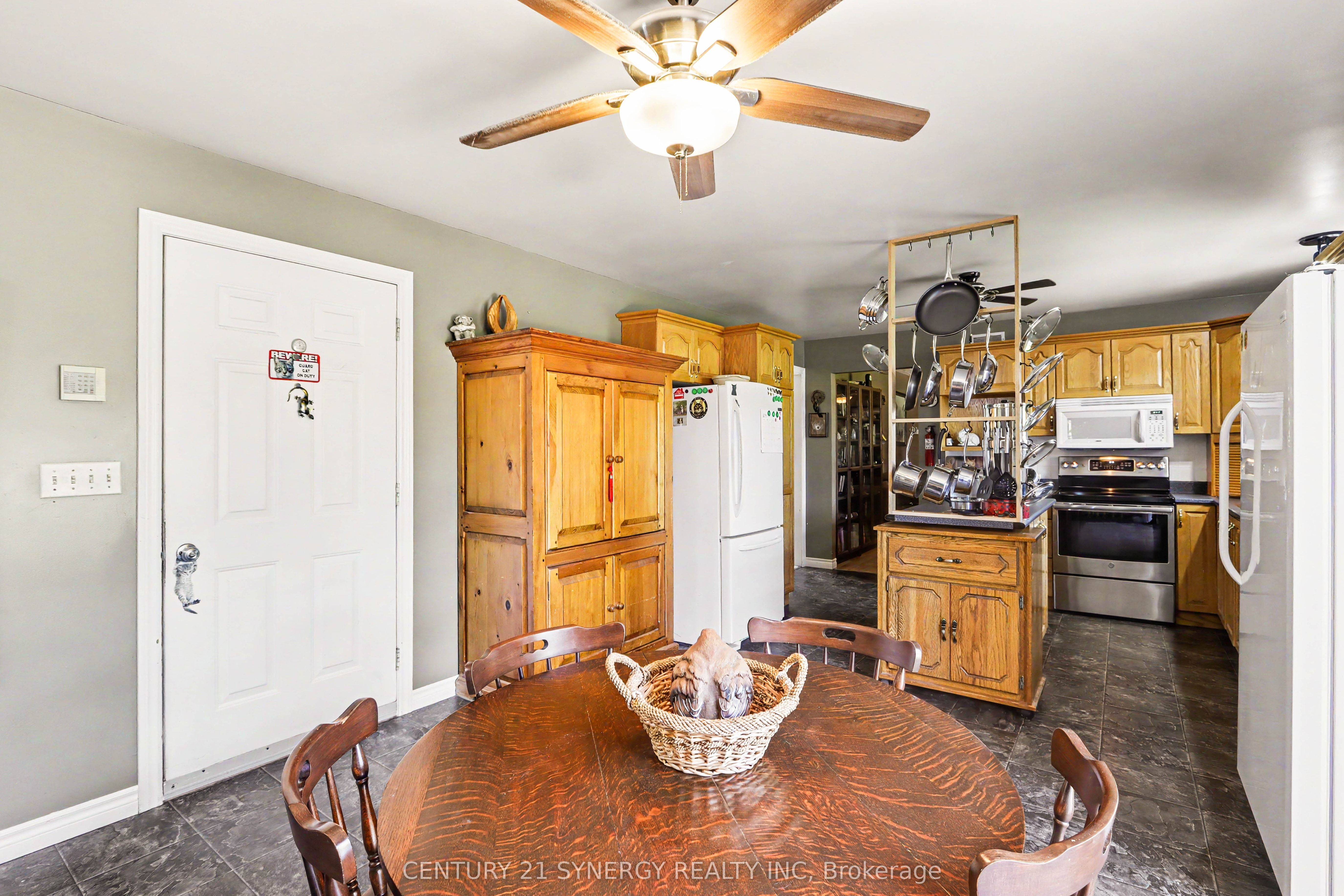 870 Kitley Line 3 Road Property Photo 15