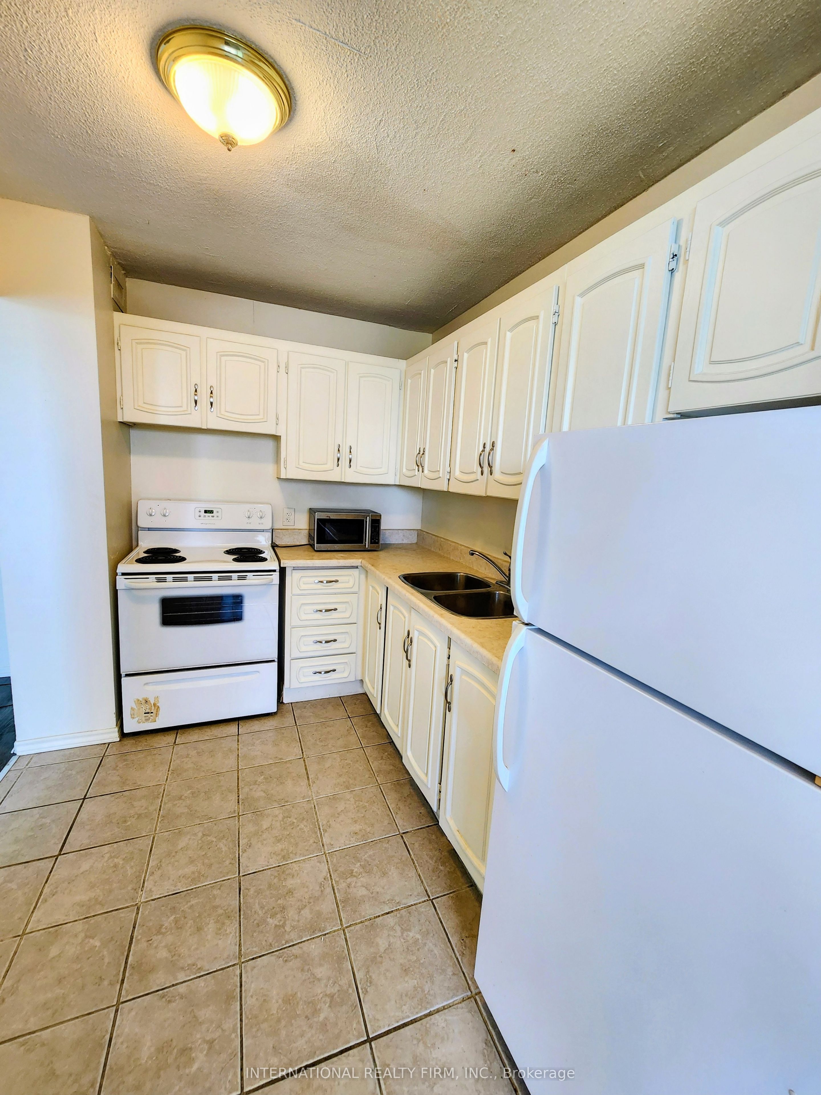 215 Glenridge Avenue 1102 Property Photo 4