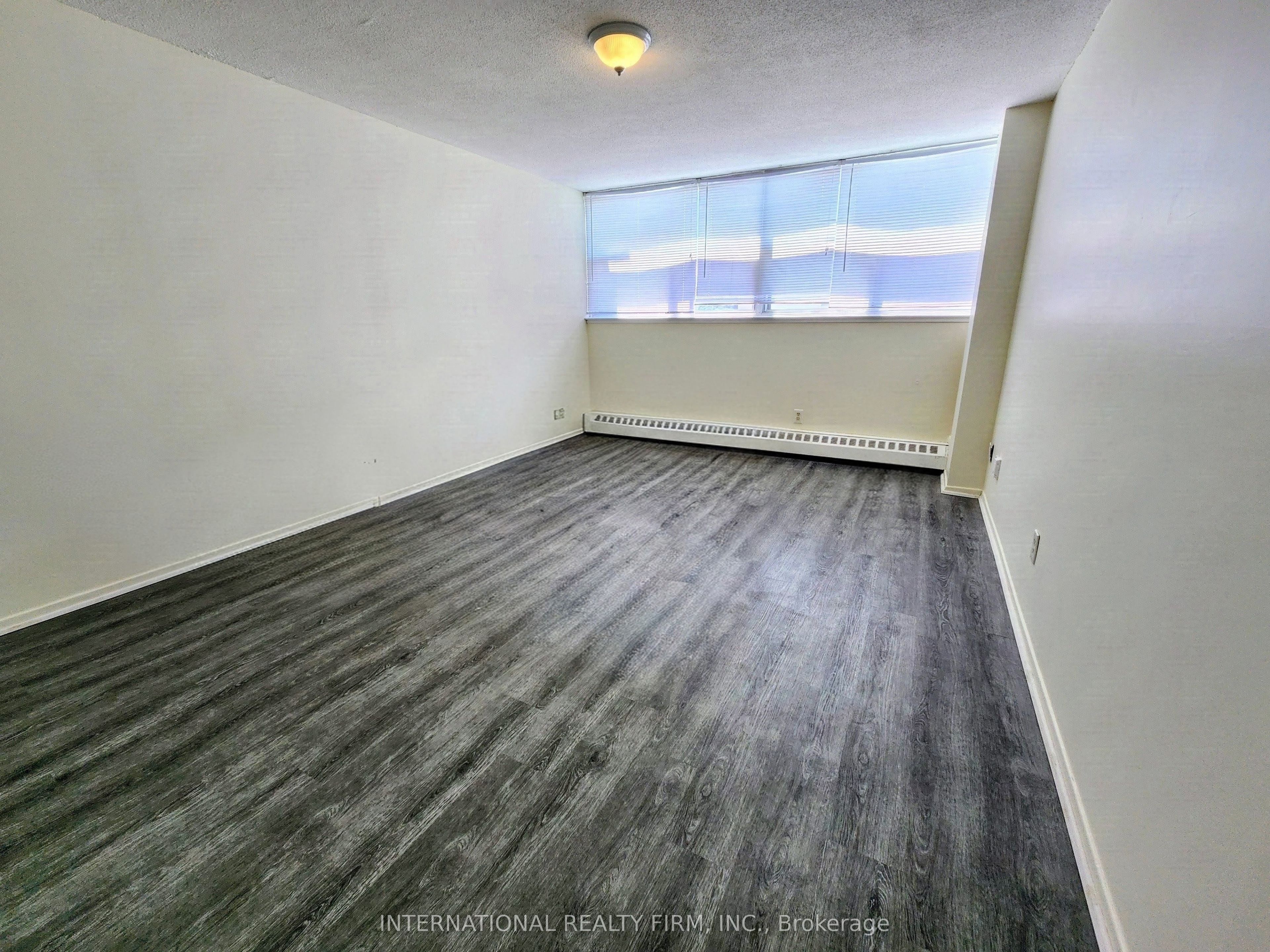 215 Glenridge Avenue 1102 Property Photo 6