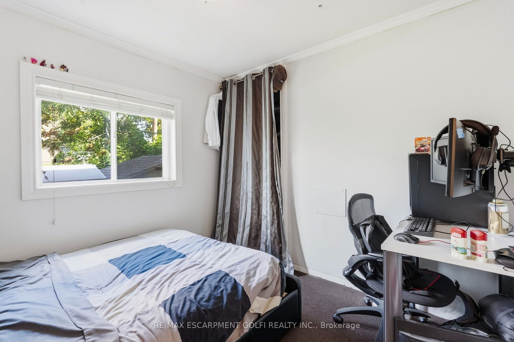 41 Spring Street Property Photo 12