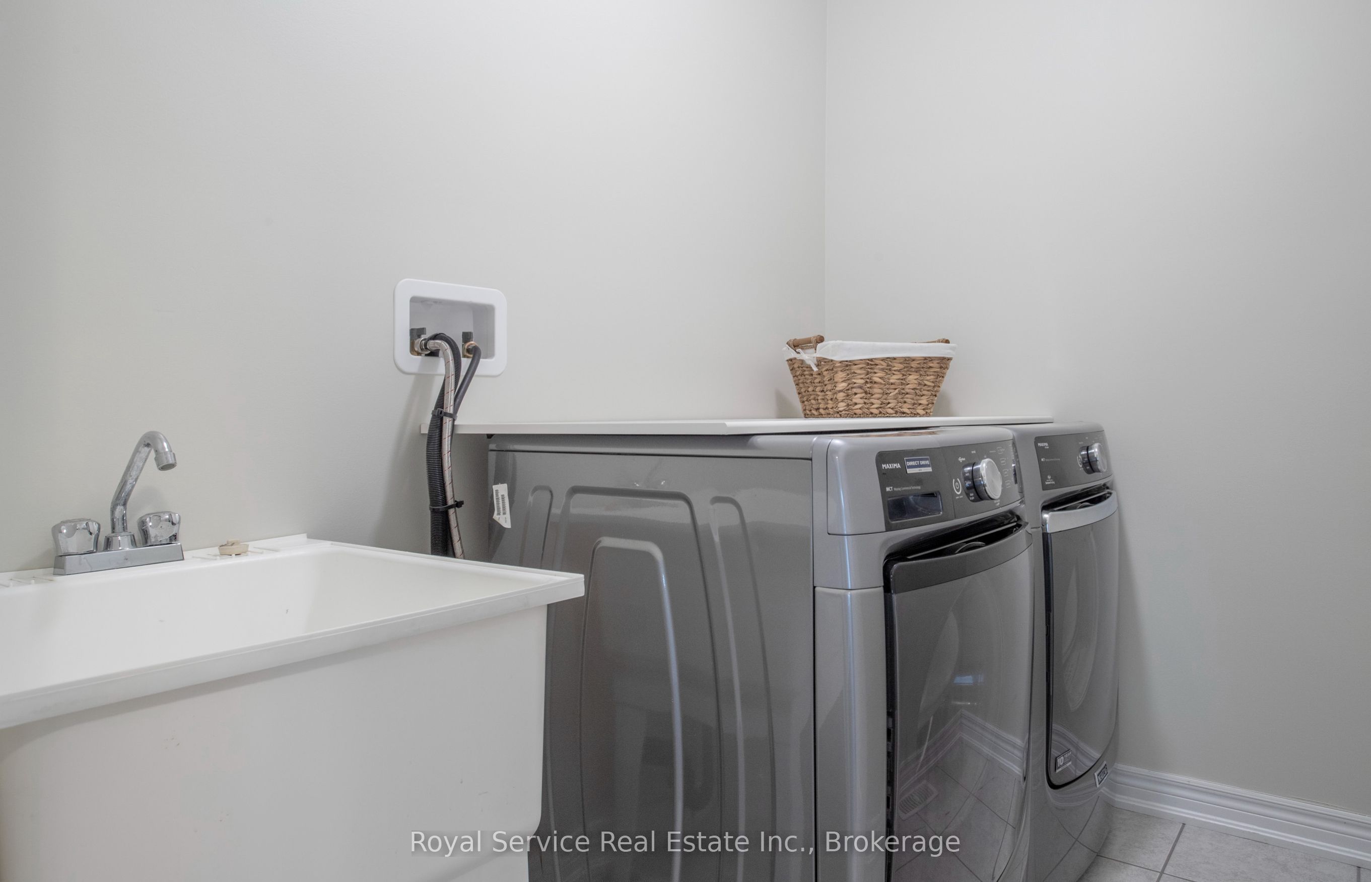20 Grainger Crescent Property Photo 16