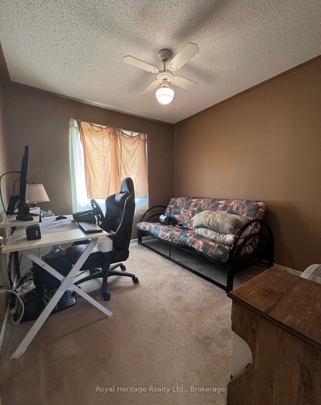 7 Lang Court Property Photo 15