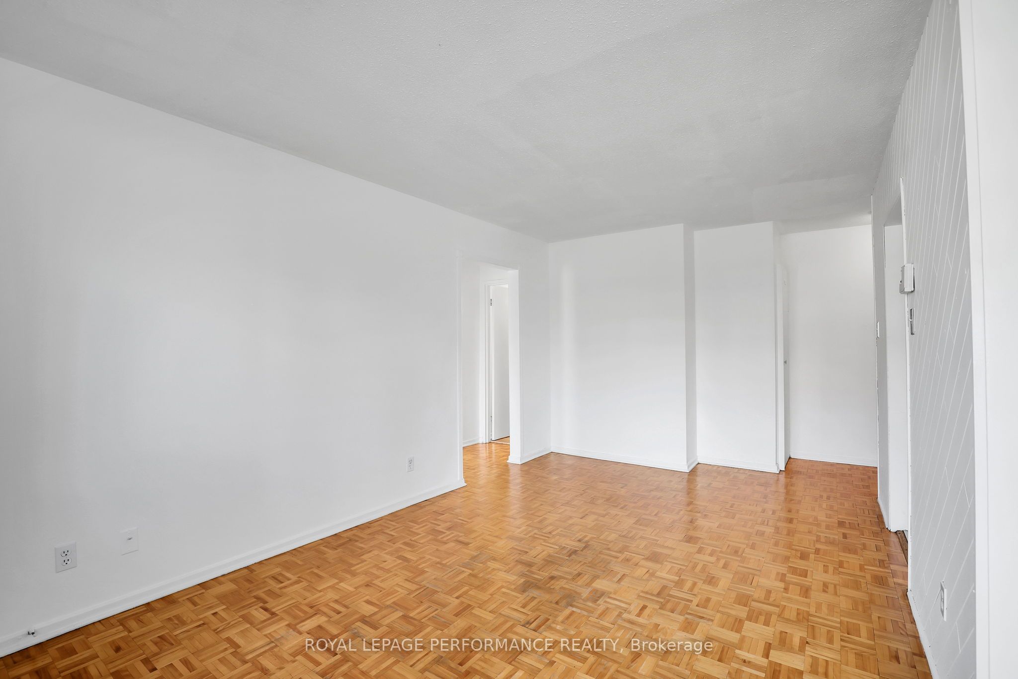 2044 Arrowsmith Drive 208c Property Photo 12