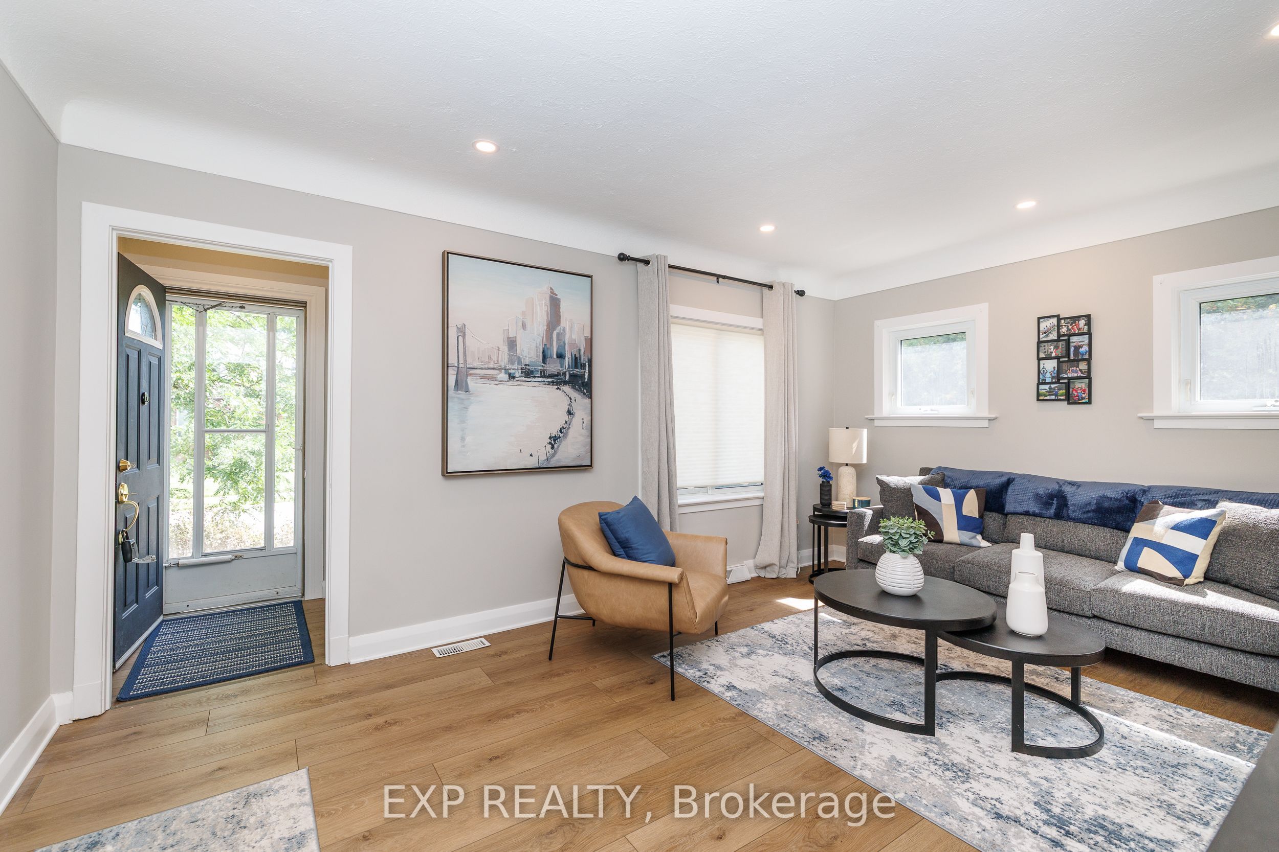 61 Marmora Street Property Photo 8