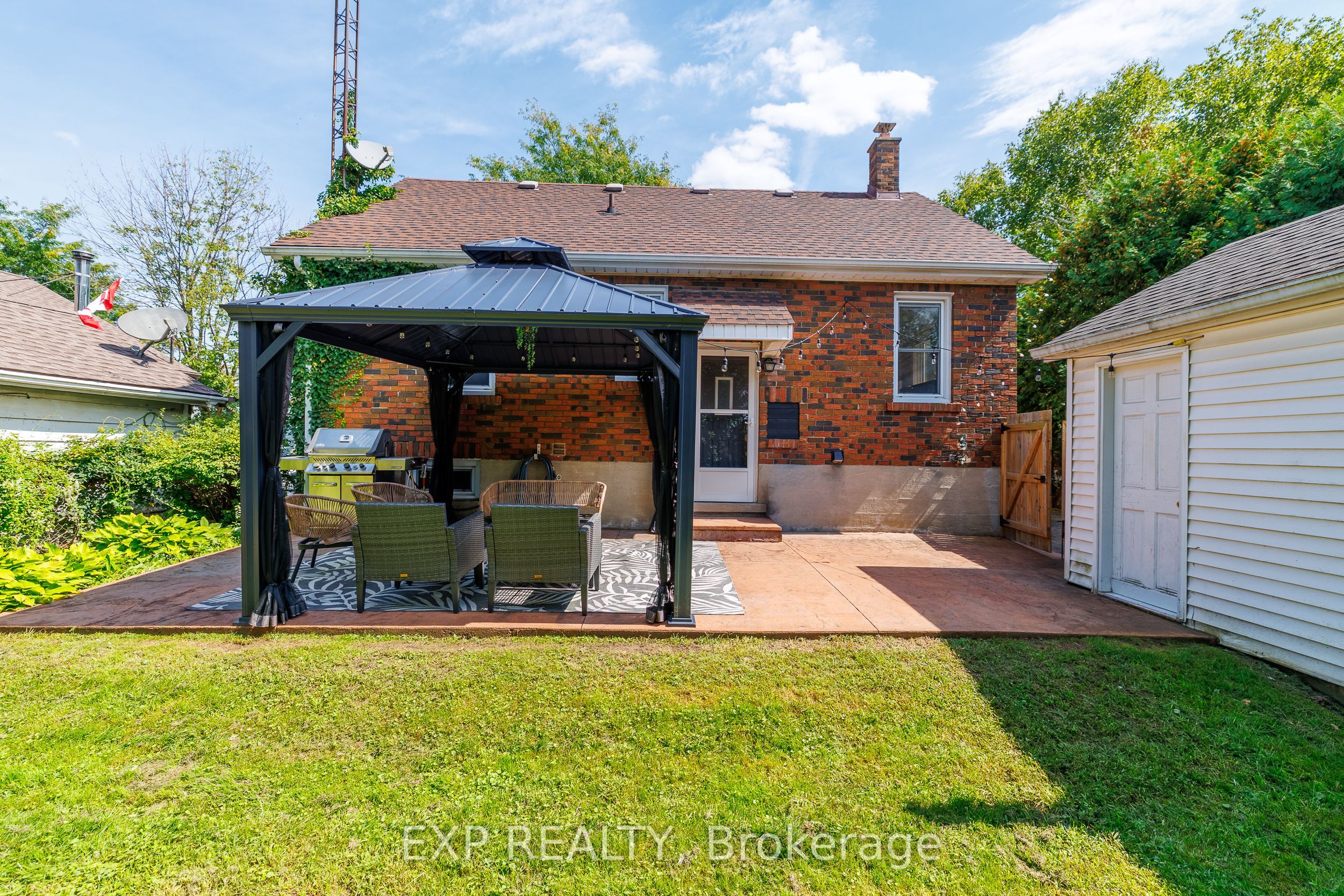 61 Marmora Street Property Photo 32