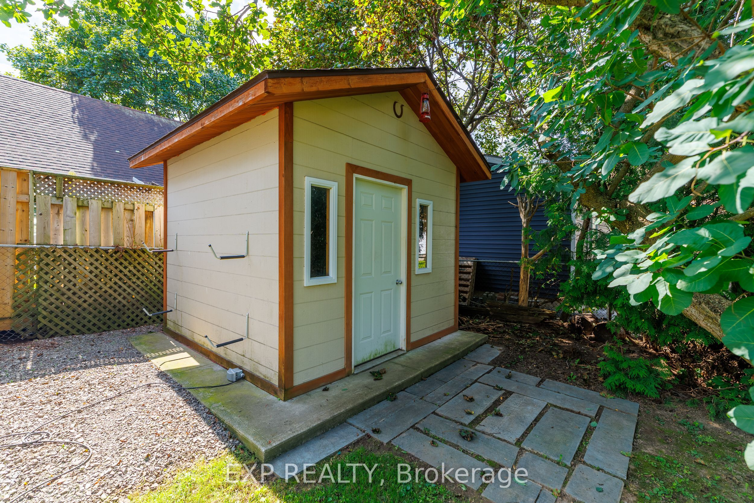 61 Marmora Street Property Photo 37