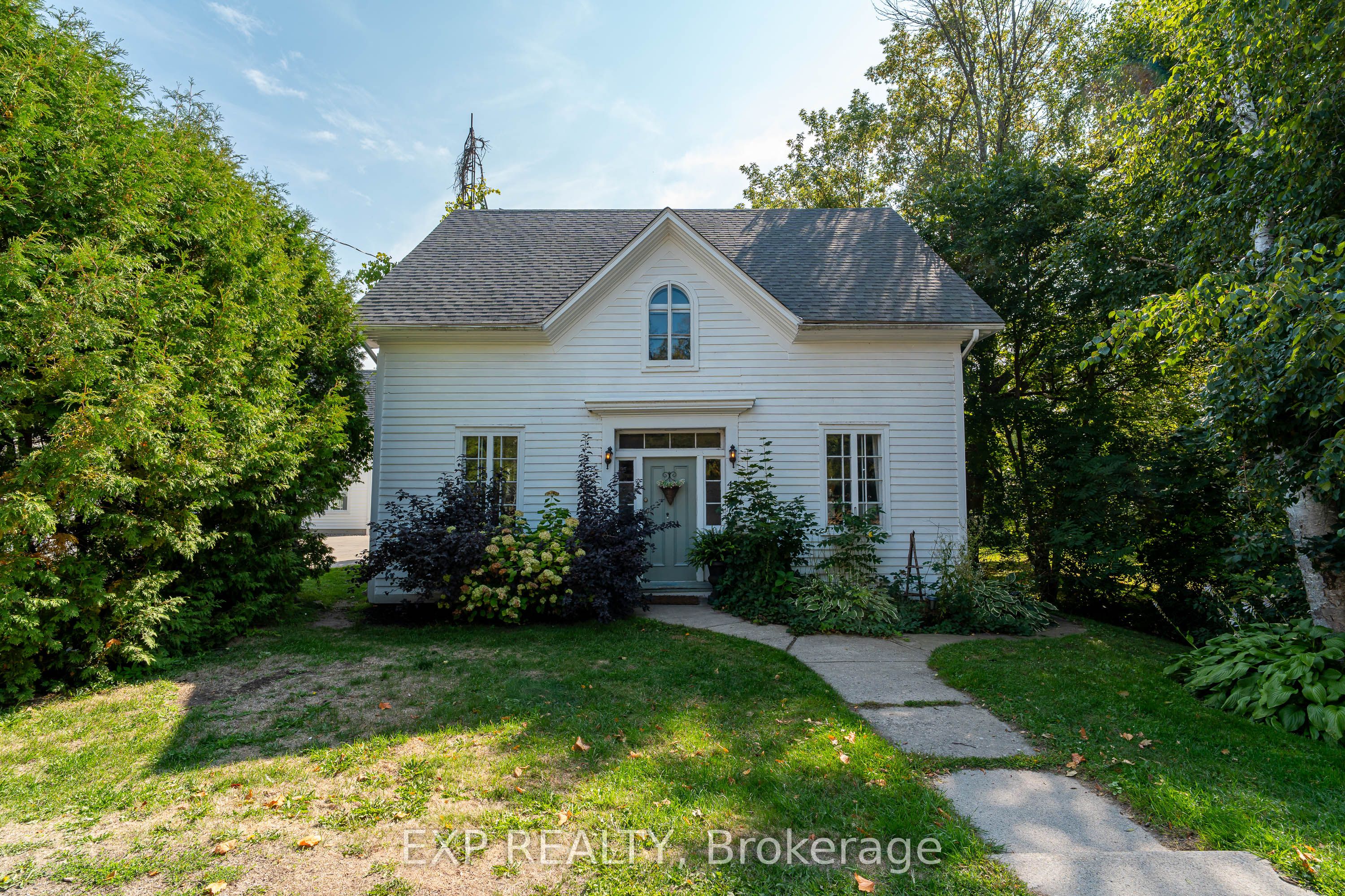 45 King Street Property Photo 4