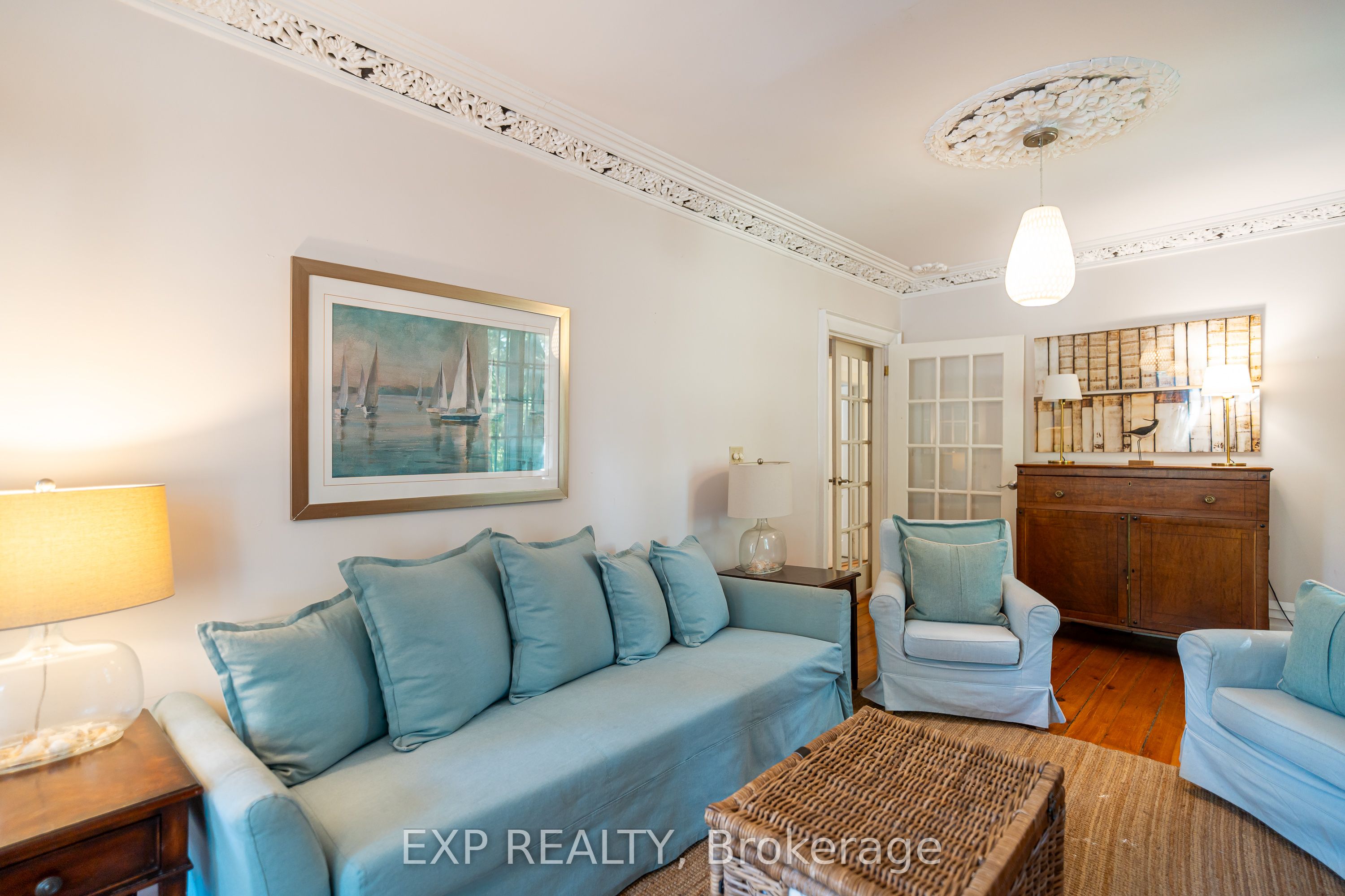 45 King Street Property Photo 8