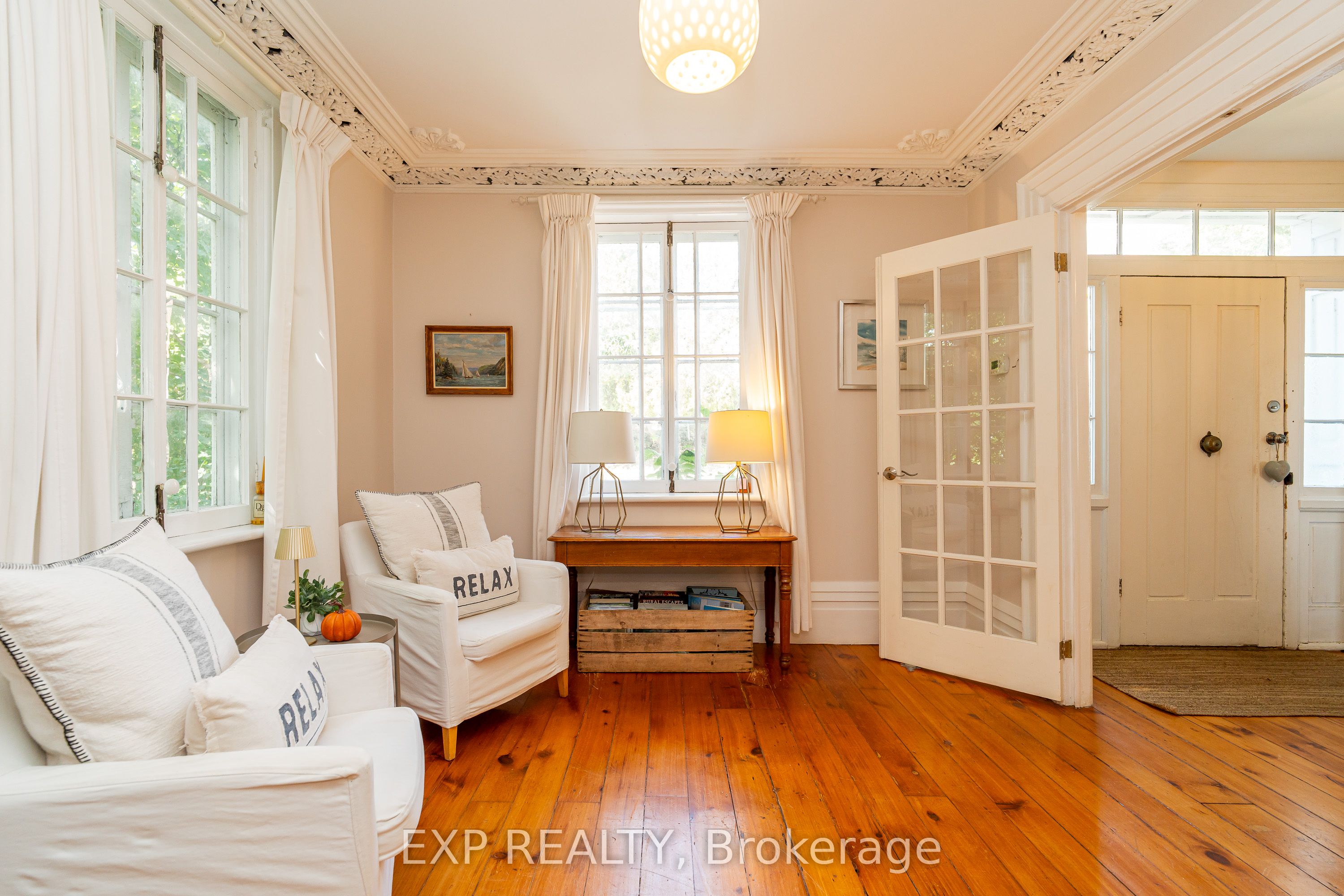 45 King Street Property Photo 9
