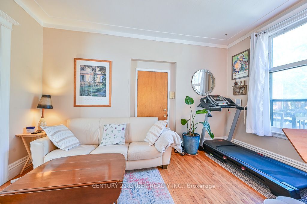 147 Herkimer Street Property Photo 10