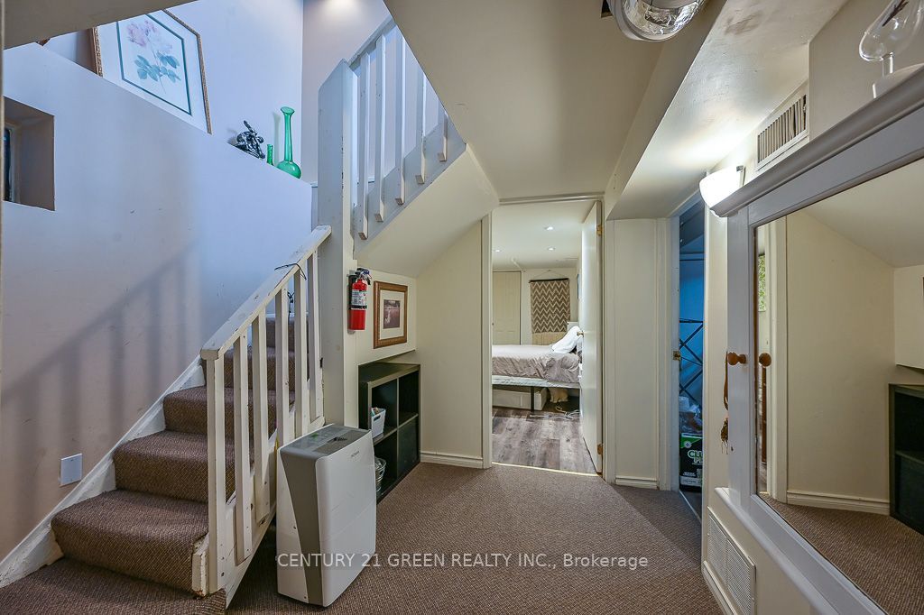 147 Herkimer Street Property Photo 13