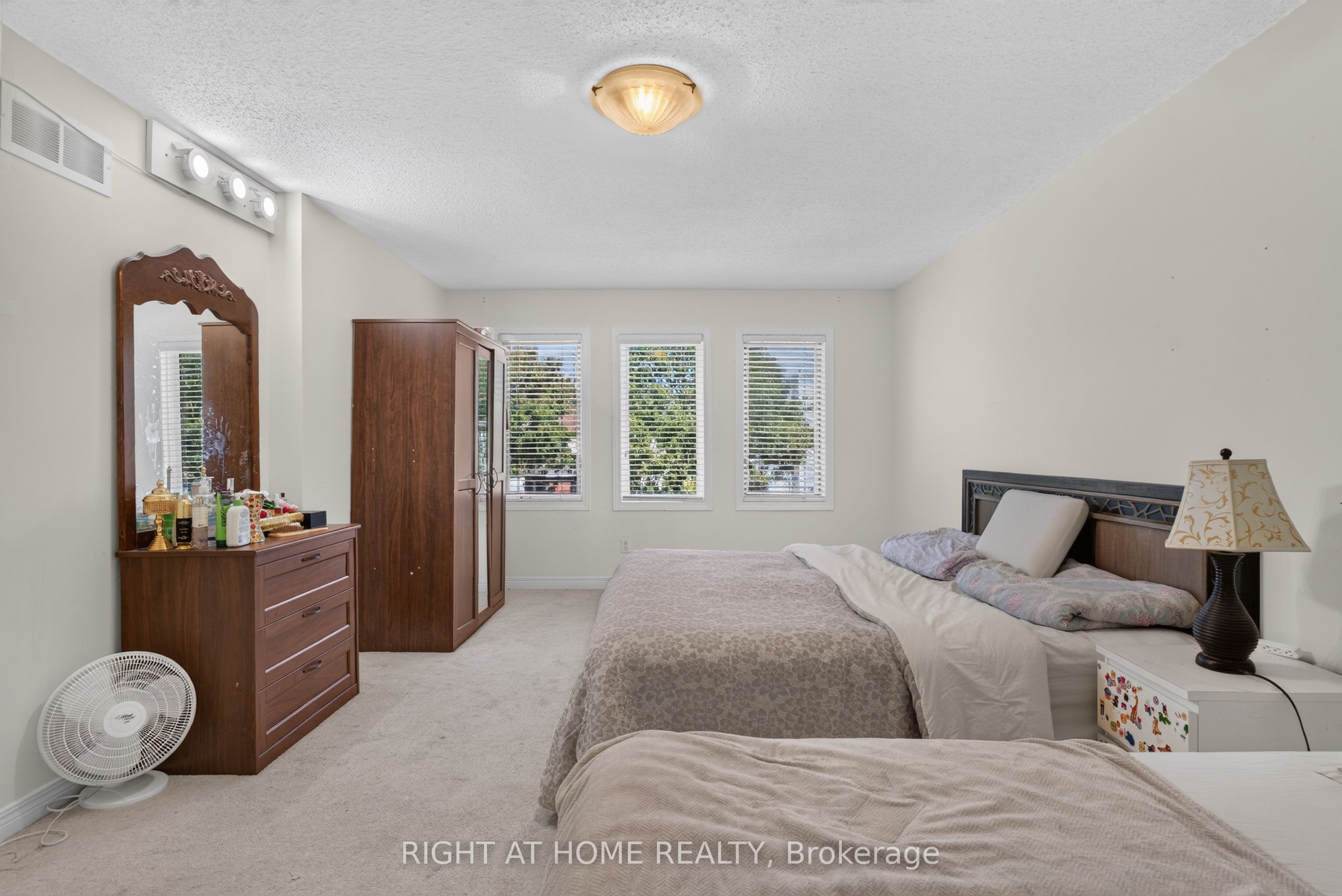 12 Baslaw Drive Property Photo 25